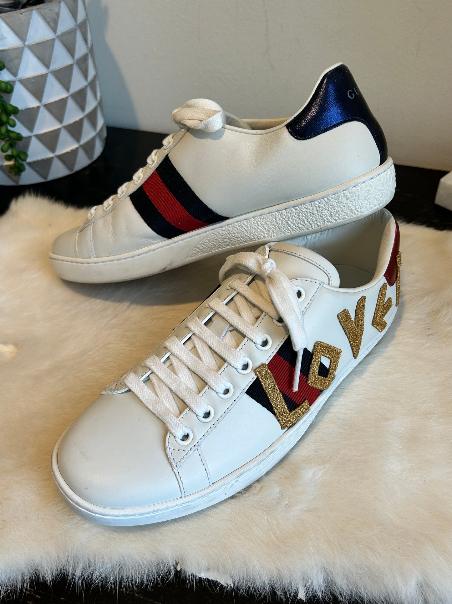 GUCCI Ace LOVED Sneakers Womens 36.5/37EU