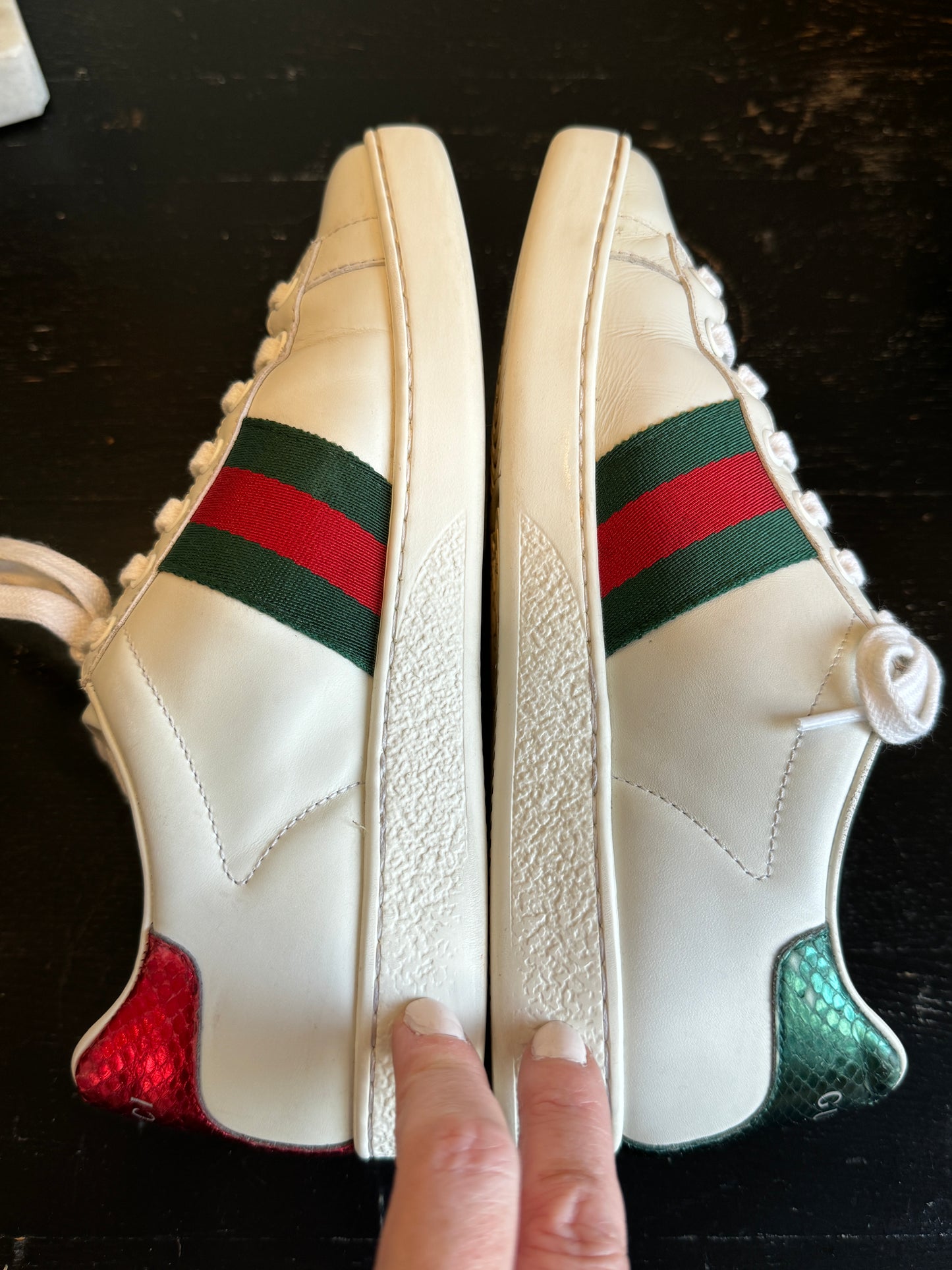 Gucci Ace Bees Sneakers Size 35EU