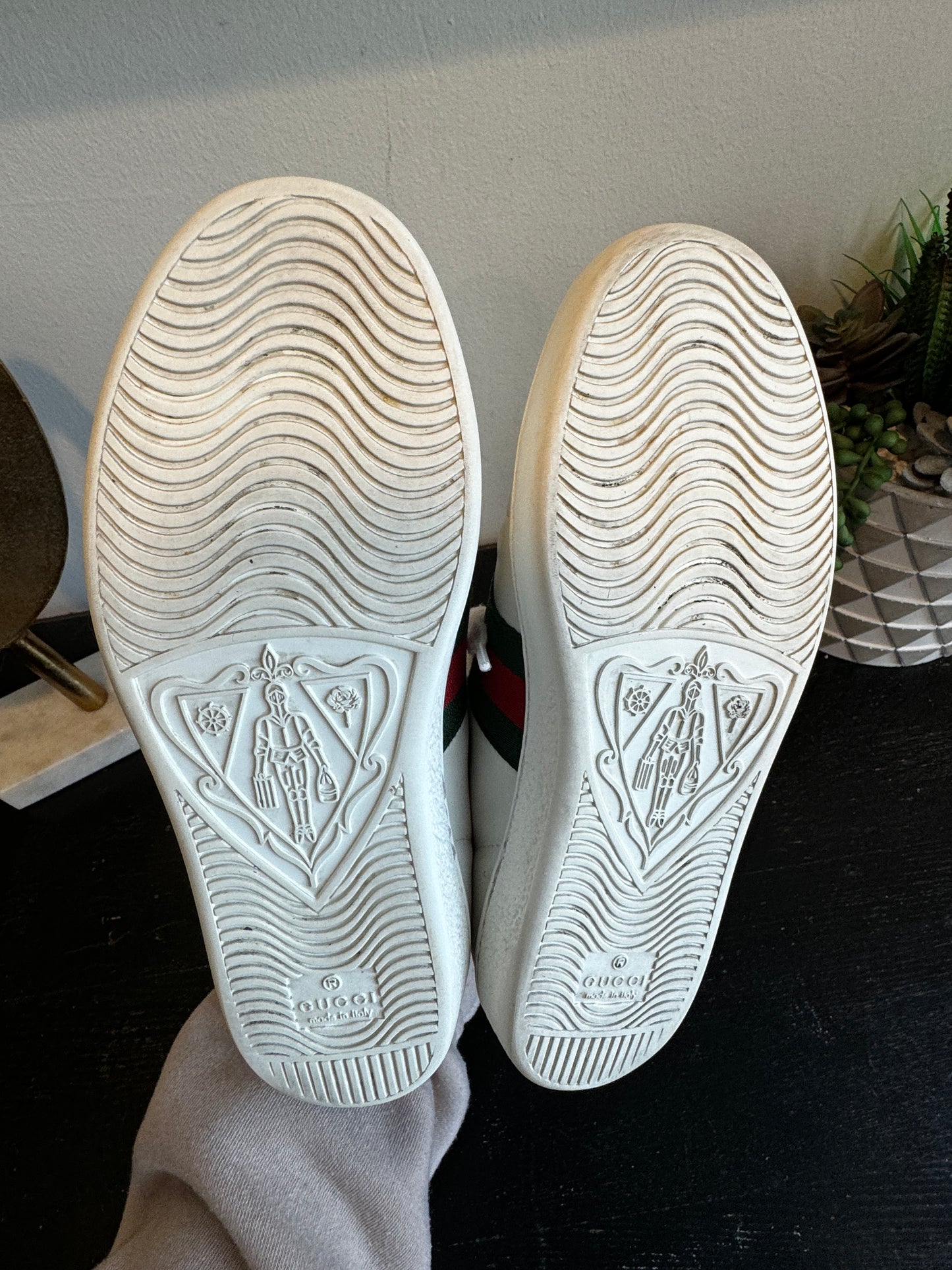 Gucci Ace Bees Sneakers Size 35EU