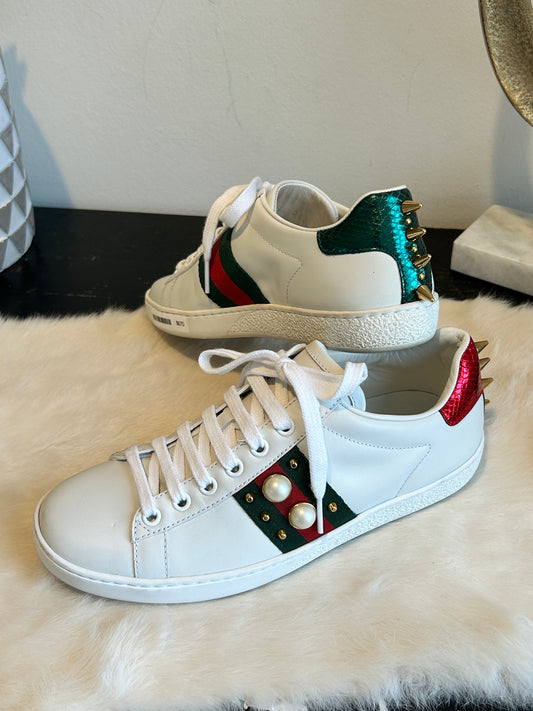 GUCCI Ace Pearls Spikes Sneakers Womens 35/36EU