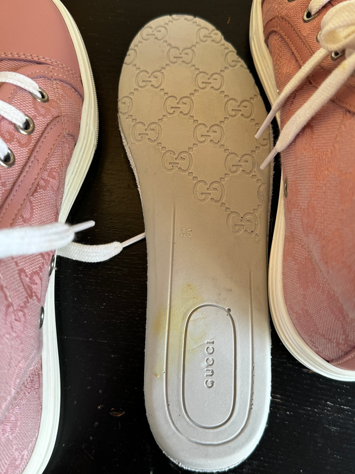 GUCCI Pink Canvas High Tops 36EU