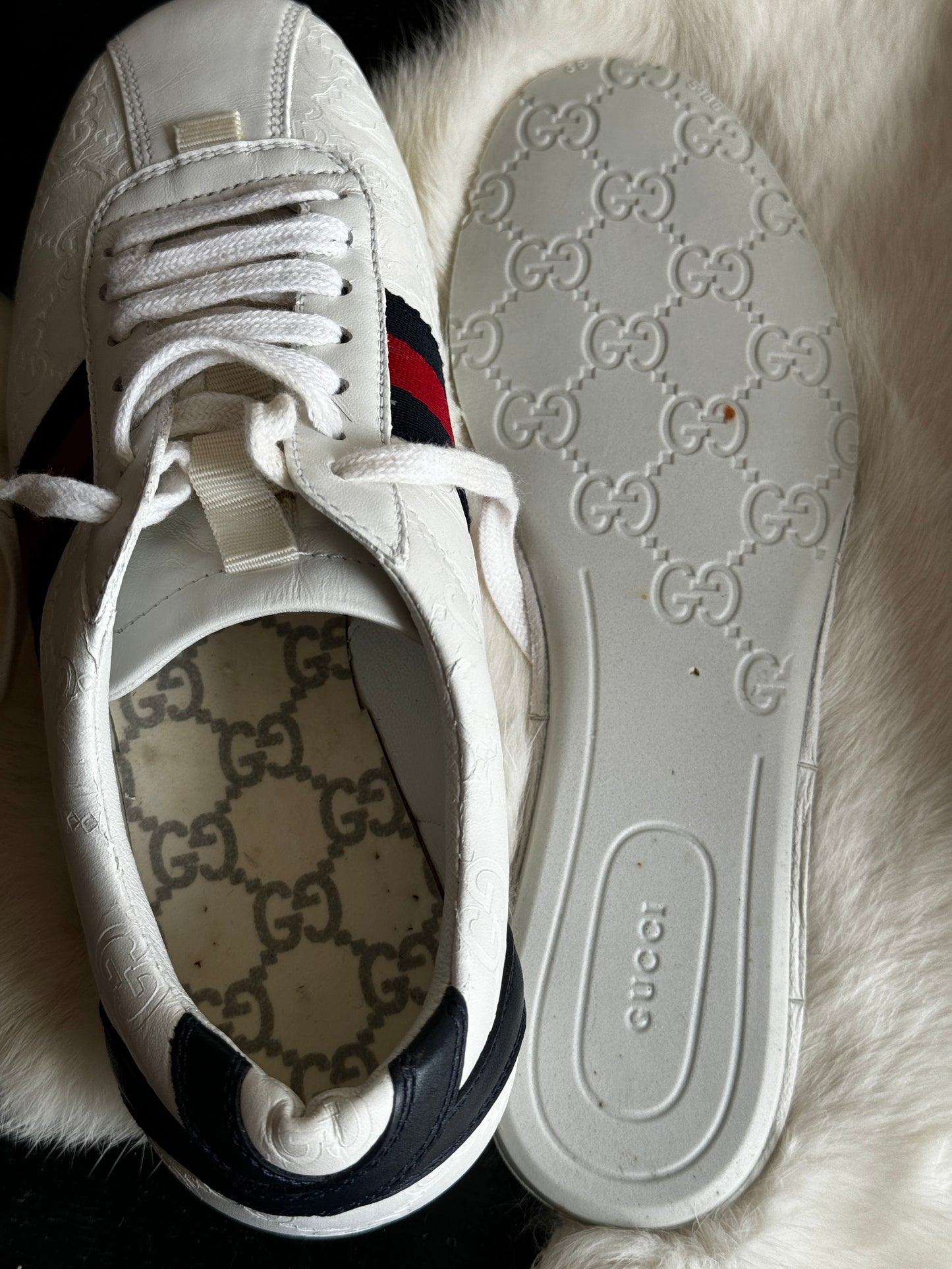 GUCCI White Guccissima Lace Up Sneakers 35.5EU