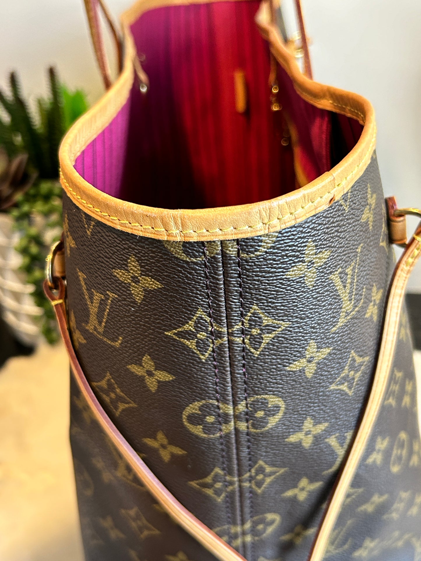 Louis Vuitton Neverfull GM Monogram Pivoine