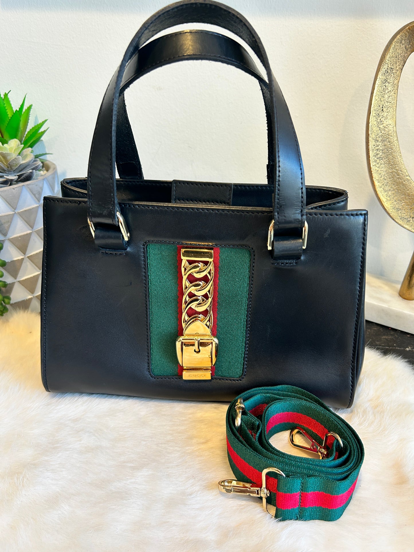 GUCCI Sylvie Small Top Handle Bag Black