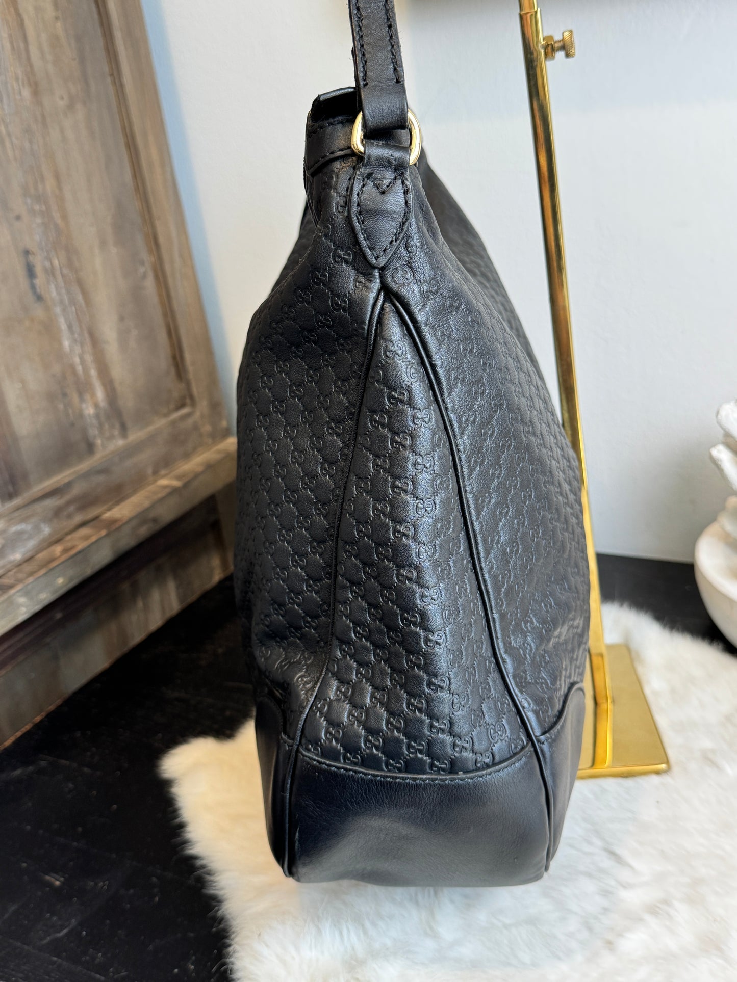 GUCCI Large Bree Micro-Guccissima Signature Black Leather Hobo