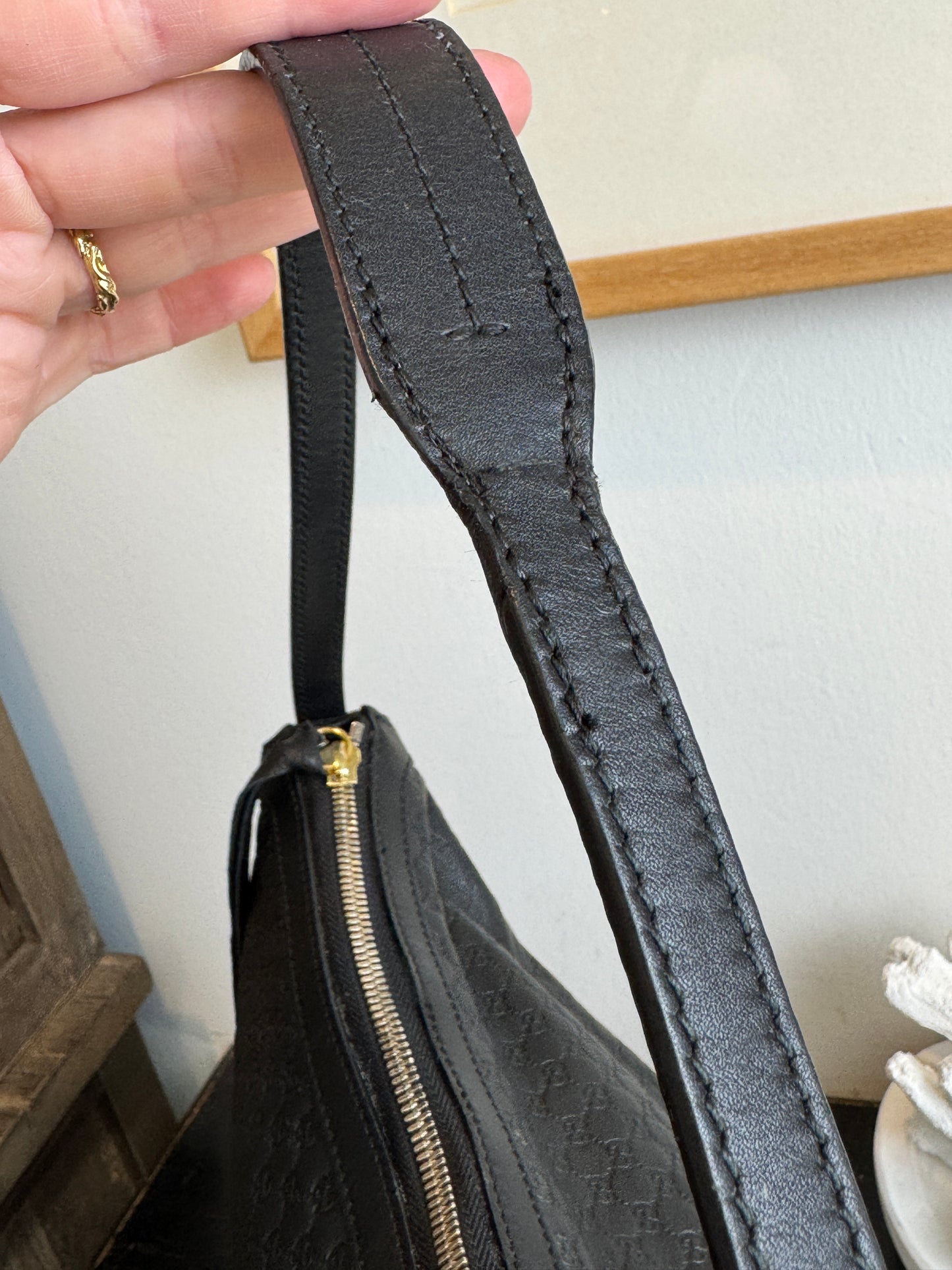 GUCCI Large Bree Micro-Guccissima Signature Black Leather Hobo