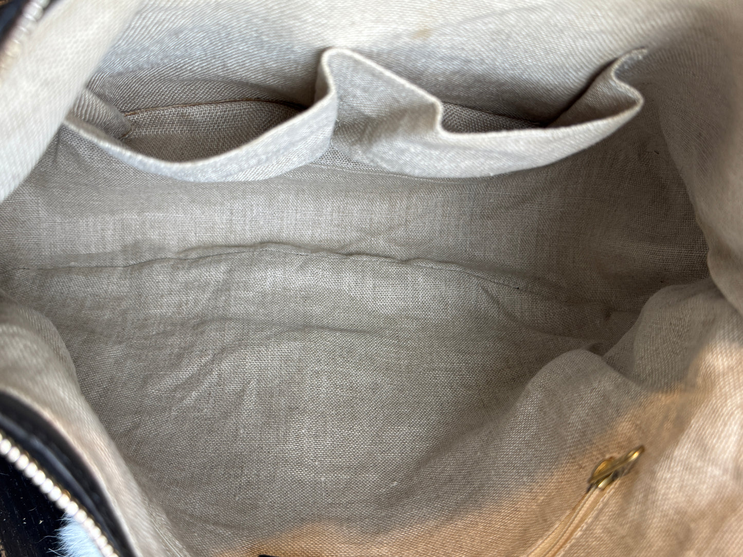 GUCCI Bree Micro-Guccissima Signature Black Large Hobo