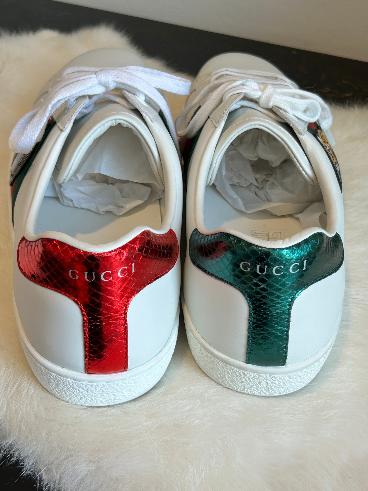 GUCCI Ace Tiger Sneakers Mens 8.5EU/9EU (41.5EU/42EU)