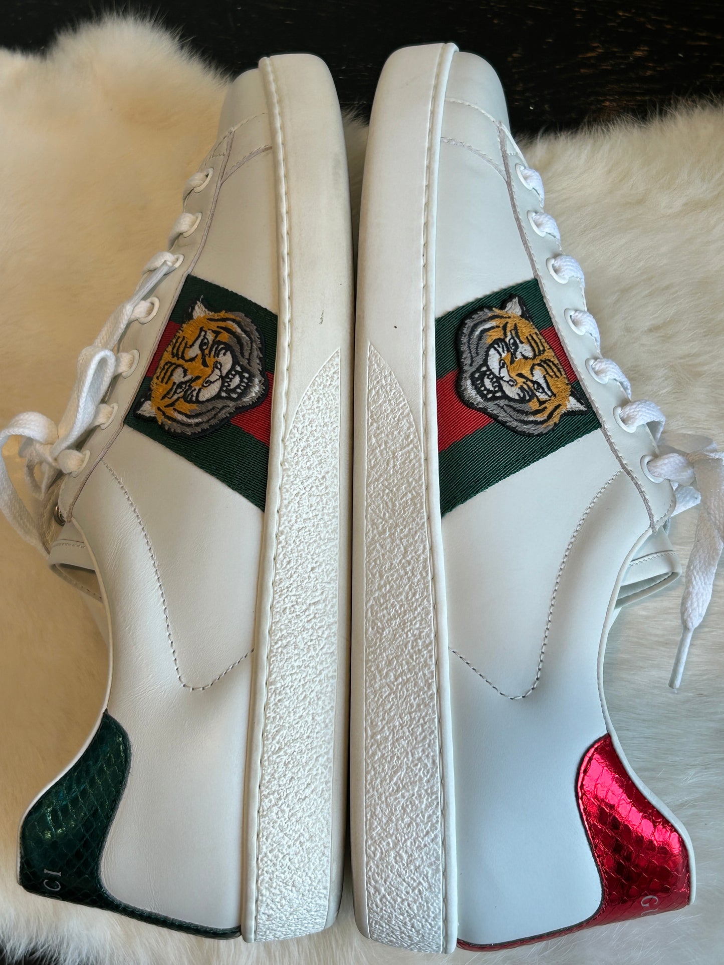 GUCCI Ace Tiger Sneakers Mens 8.5EU/9EU (41.5EU/42EU)