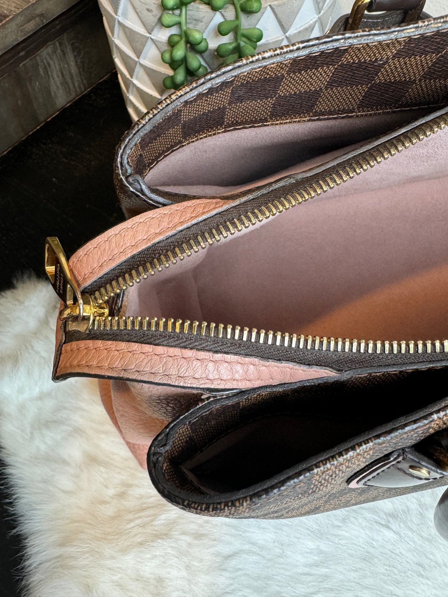 Louis Vuitton Cuir Taurillon Damier Ebene Normandy Magnolia