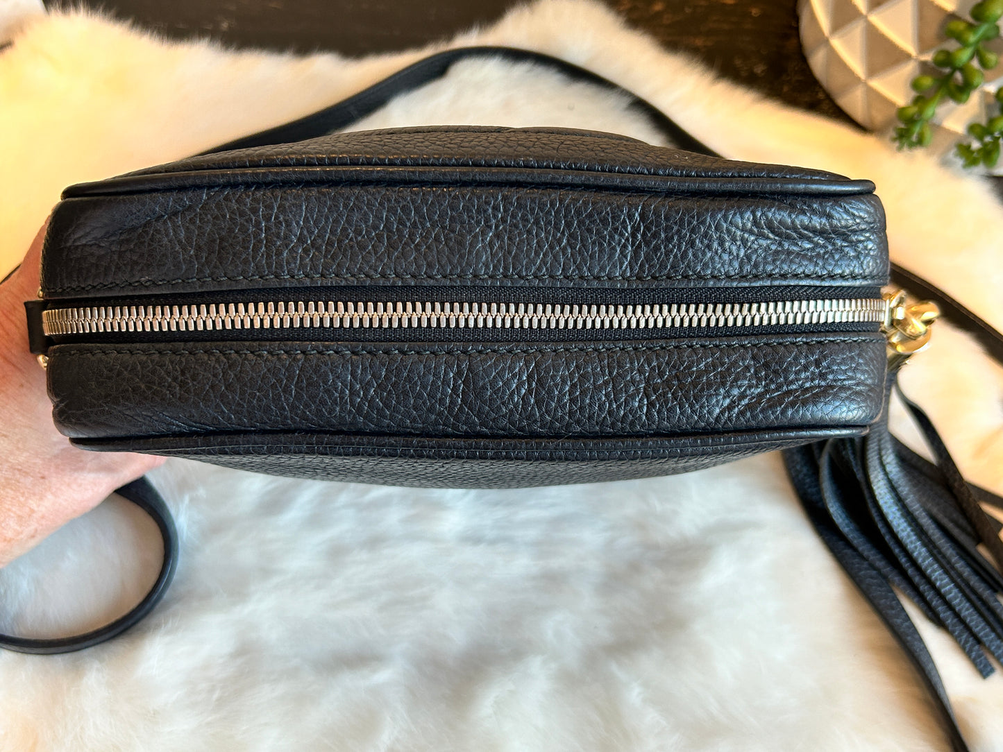 GUCCI Soho Disco Black Pebbled Camera Bag