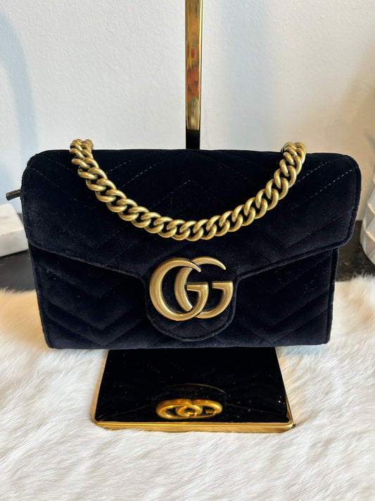 GUCCI Velvet GG Marmont Mini Wallet on Chain Black