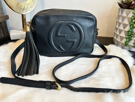 GUCCI Soho Disco Black Pebbled Camera Bag