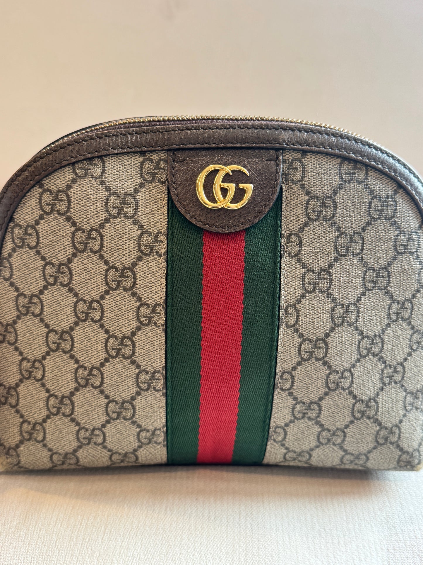 GUCCI Supreme Ophidia Round Top Crossbody Bag
