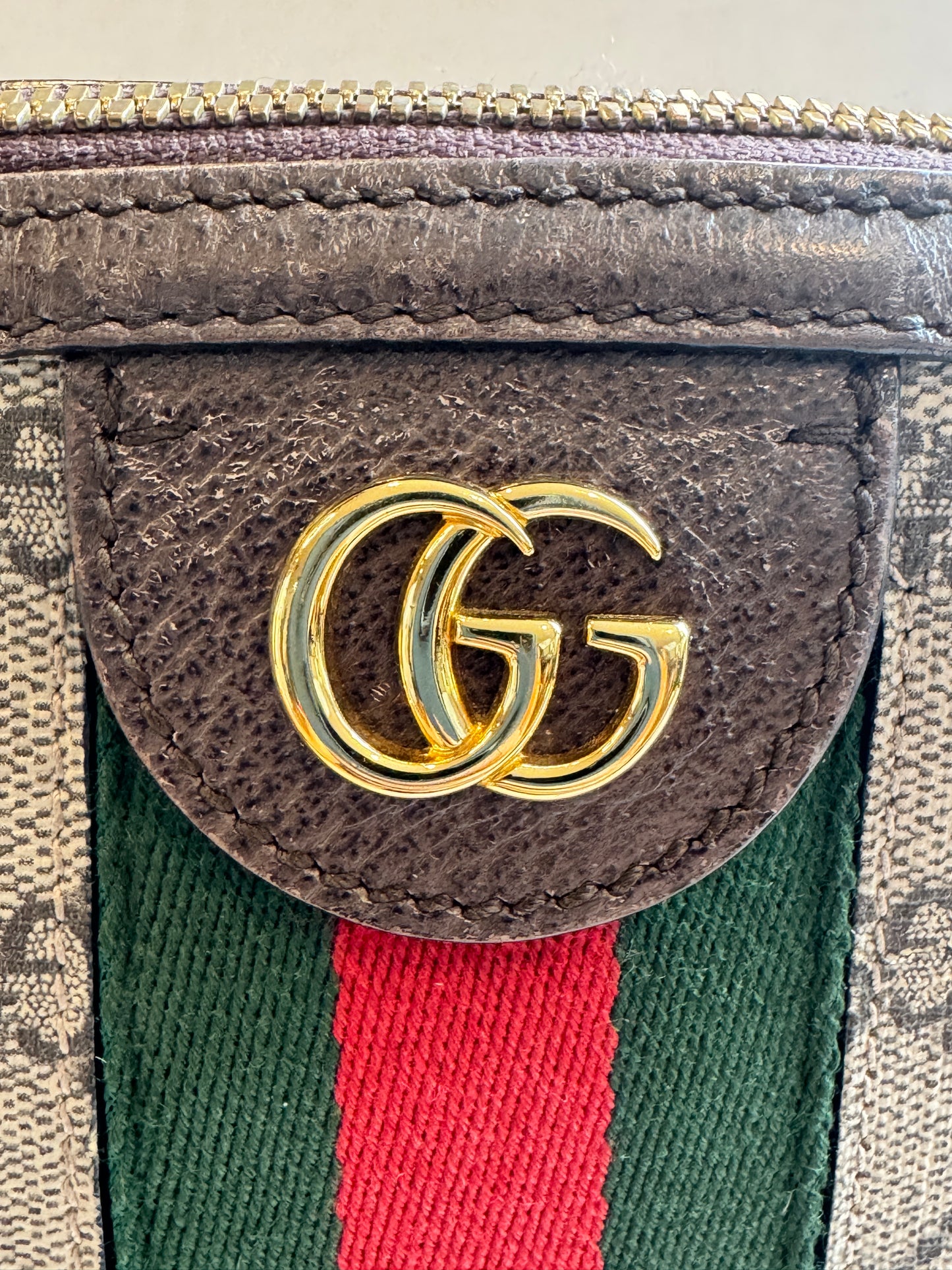 GUCCI Supreme Ophidia Round Top Crossbody Bag