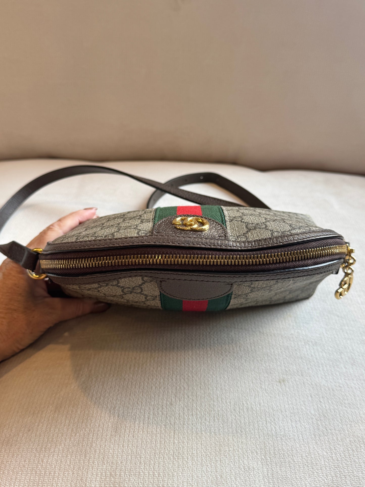 GUCCI Supreme Ophidia Round Top Crossbody Bag