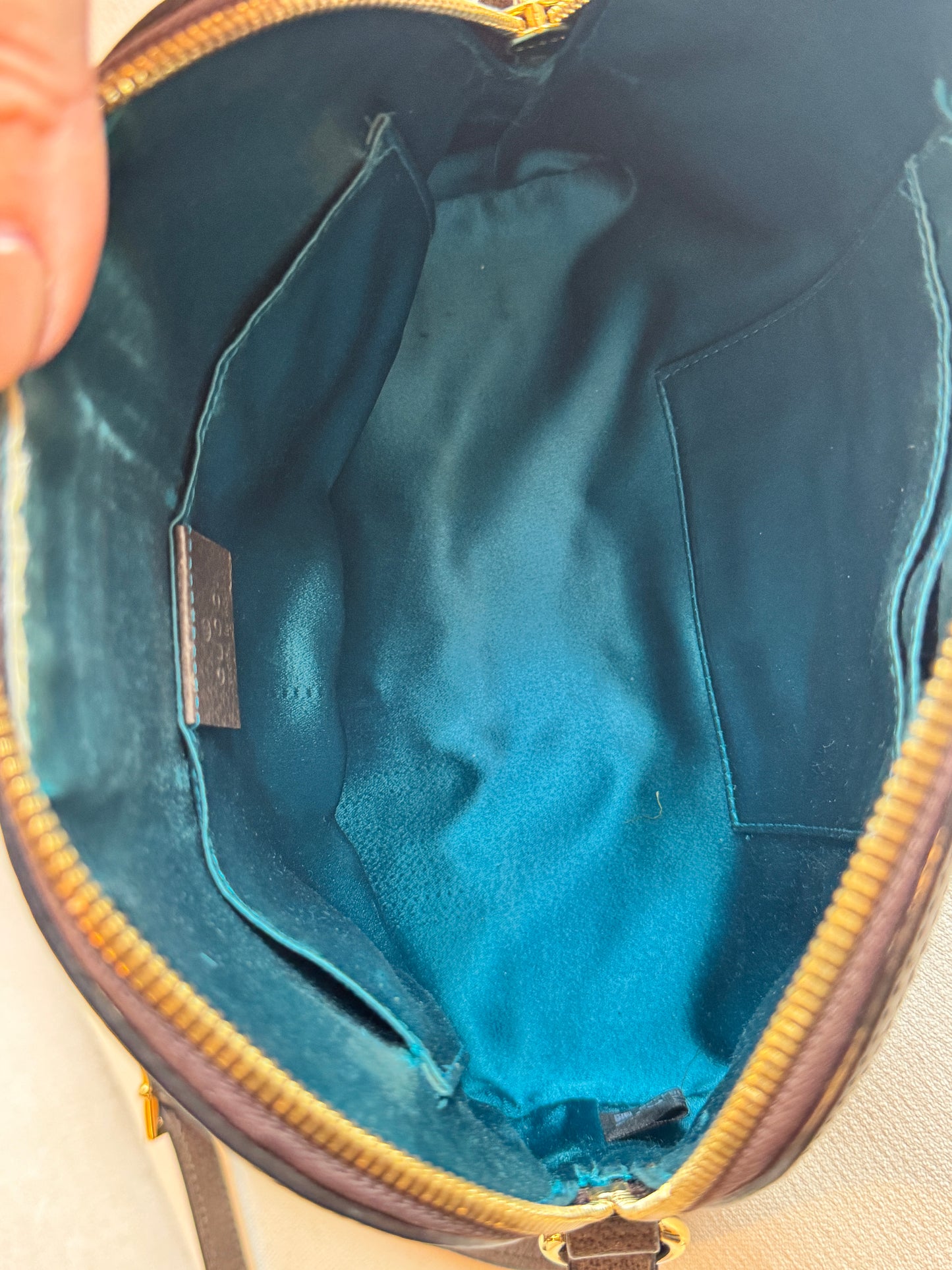 GUCCI Supreme Ophidia Round Top Crossbody Bag