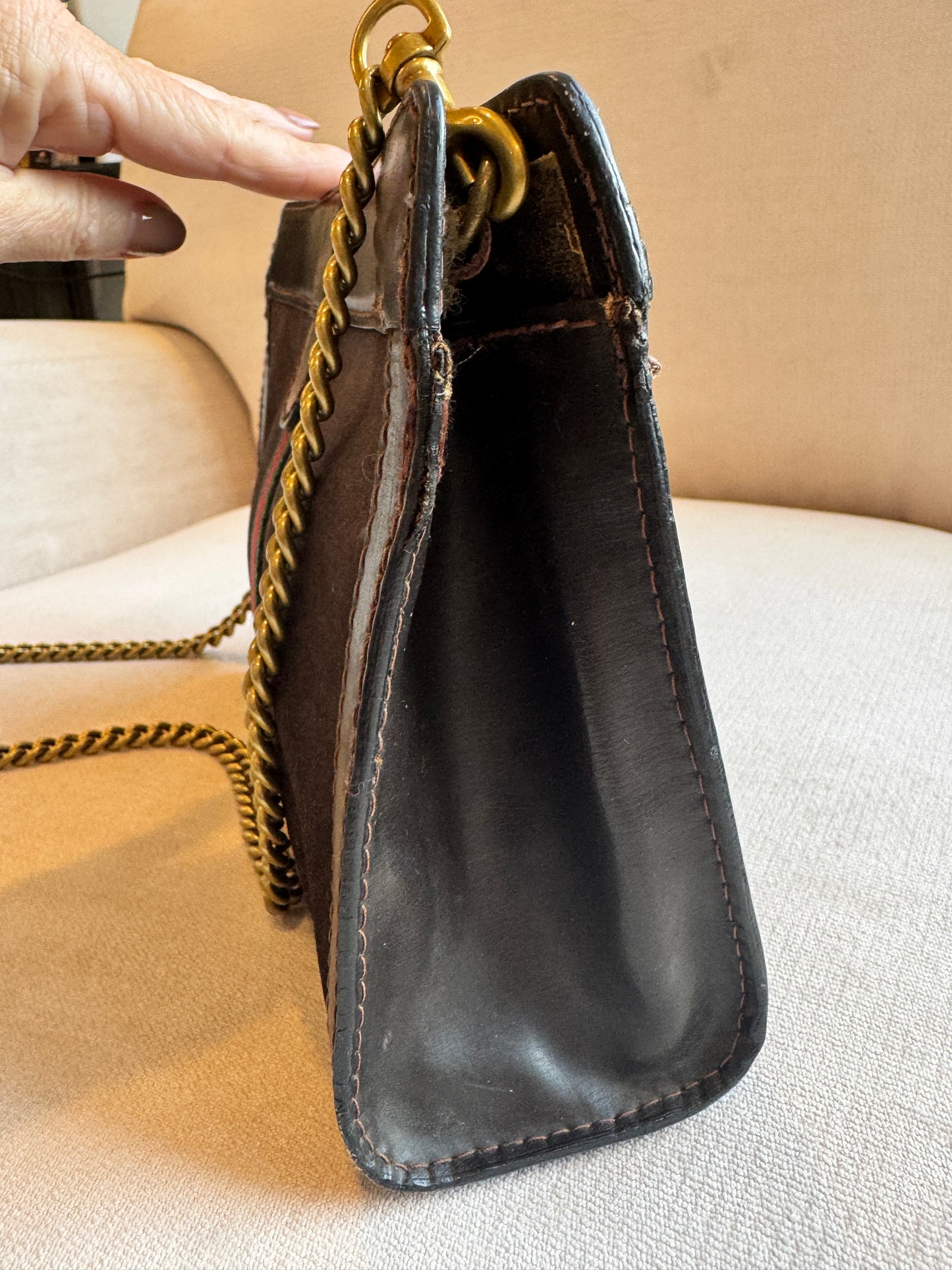 GUCCI Vintage Sherry Line Brown Suede Crossbody