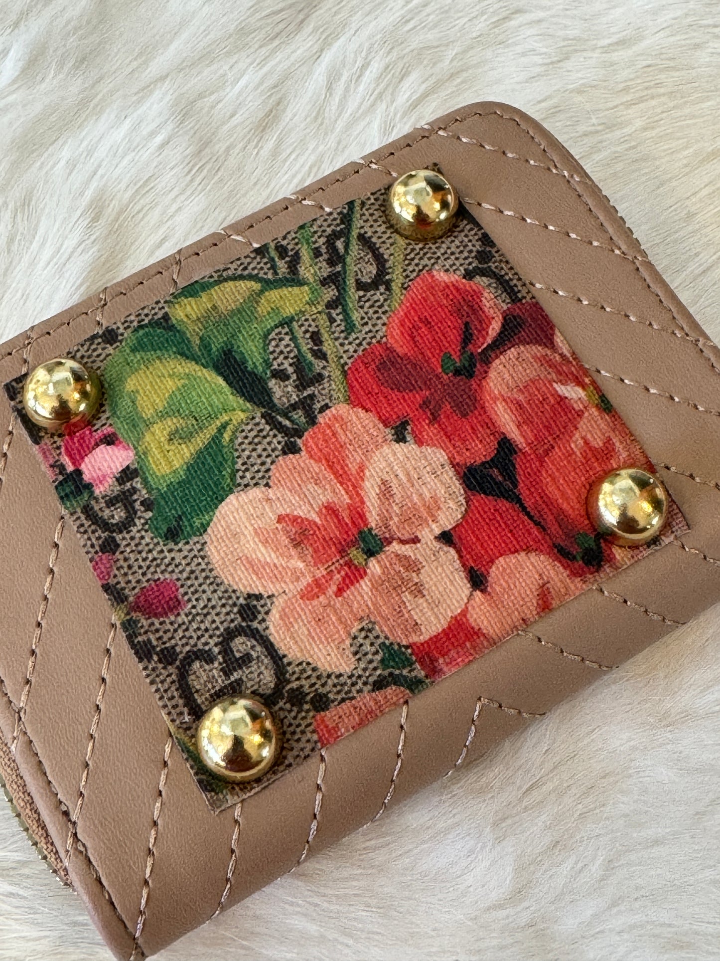 Blooms Cardholder Zip Wallet Tan