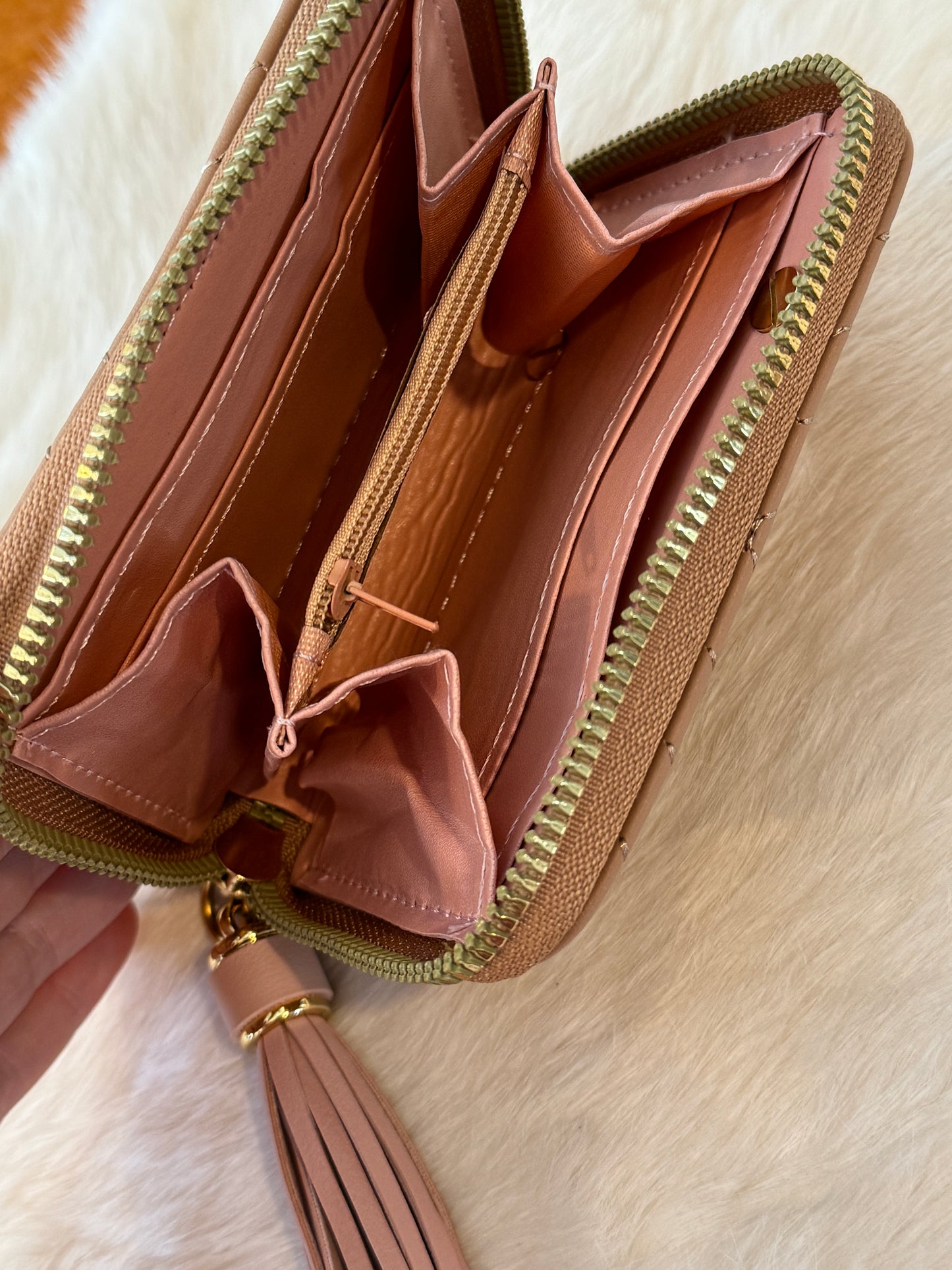 Blooms Cardholder Zip Wallet Tan