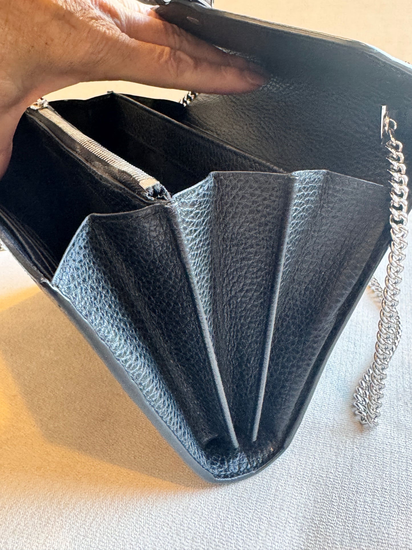 GUCCI Mini Dionysus Chain Wallet Black