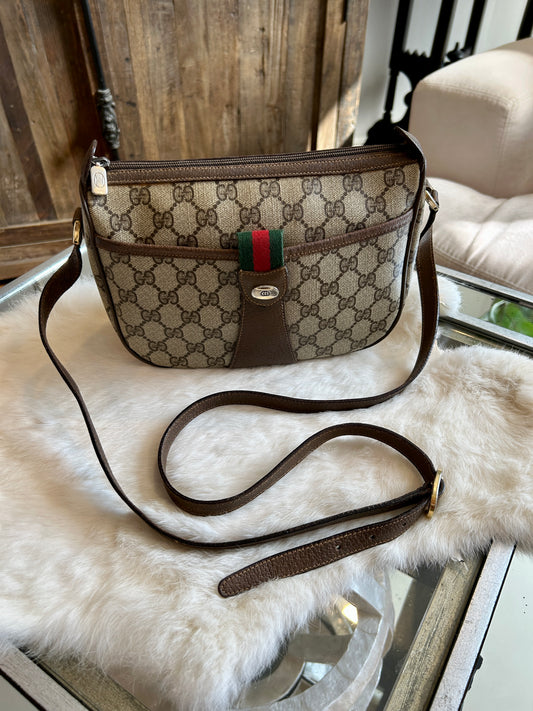 Vintage Gucci Sherry Line Sling Bag