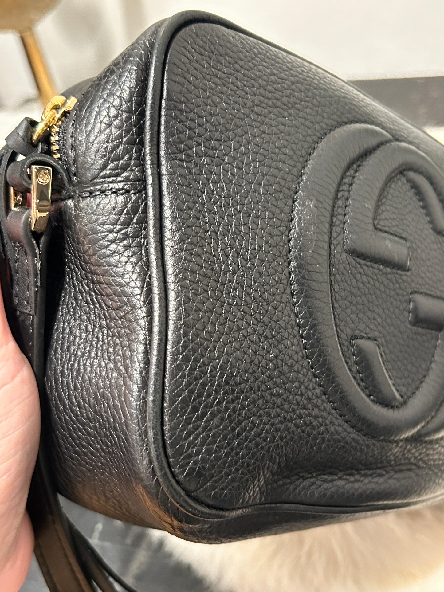 GUCCI Soho Disco Black Pebbled Camera Bag