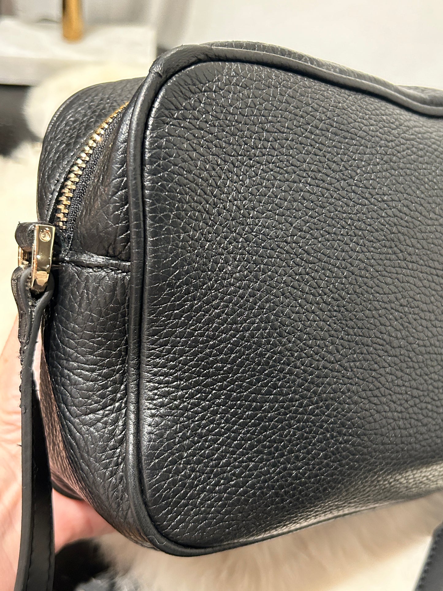 GUCCI Soho Disco Black Pebbled Camera Bag