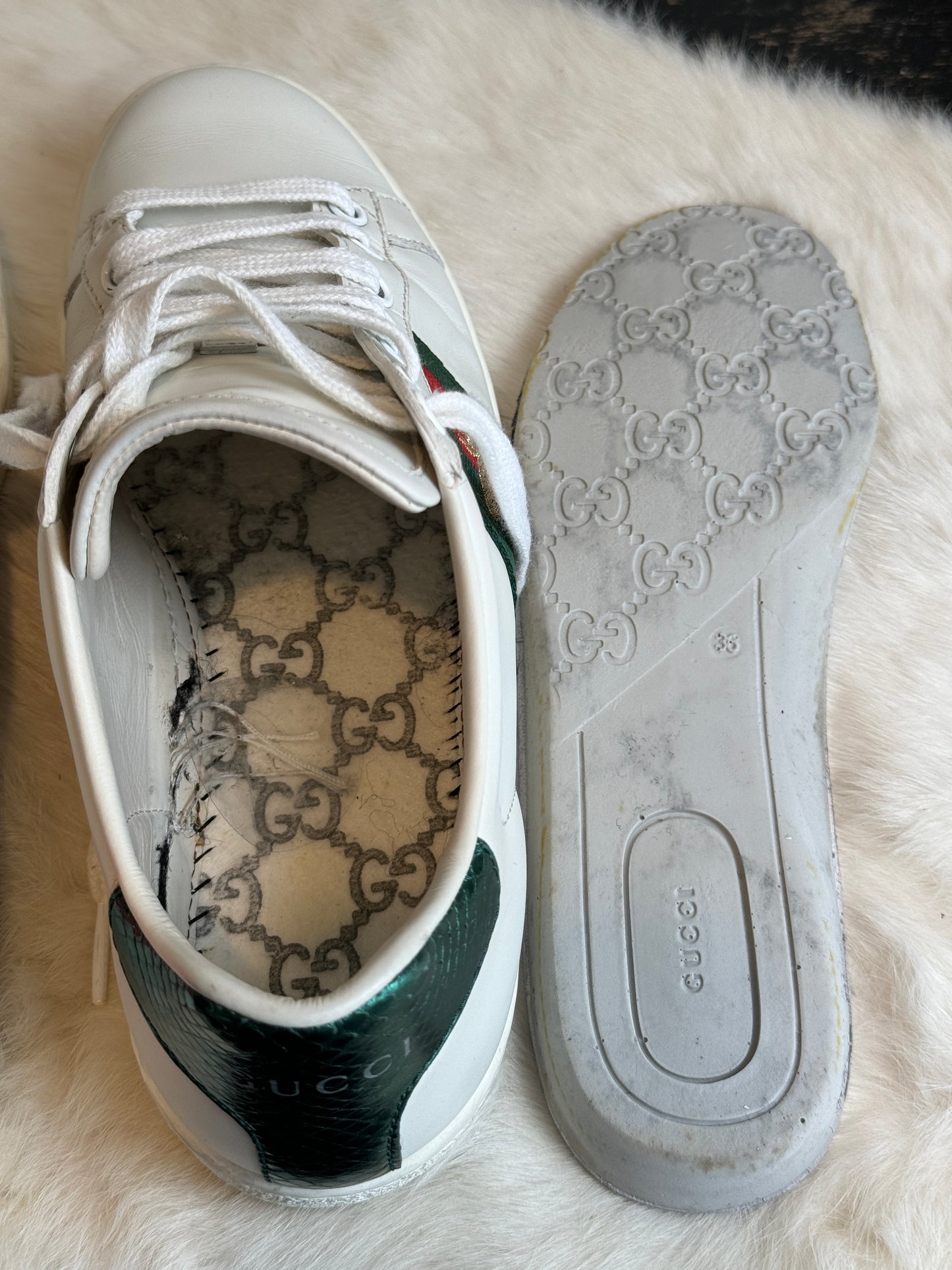 Gucci Ace Bees Sneakers Size 35.5EU