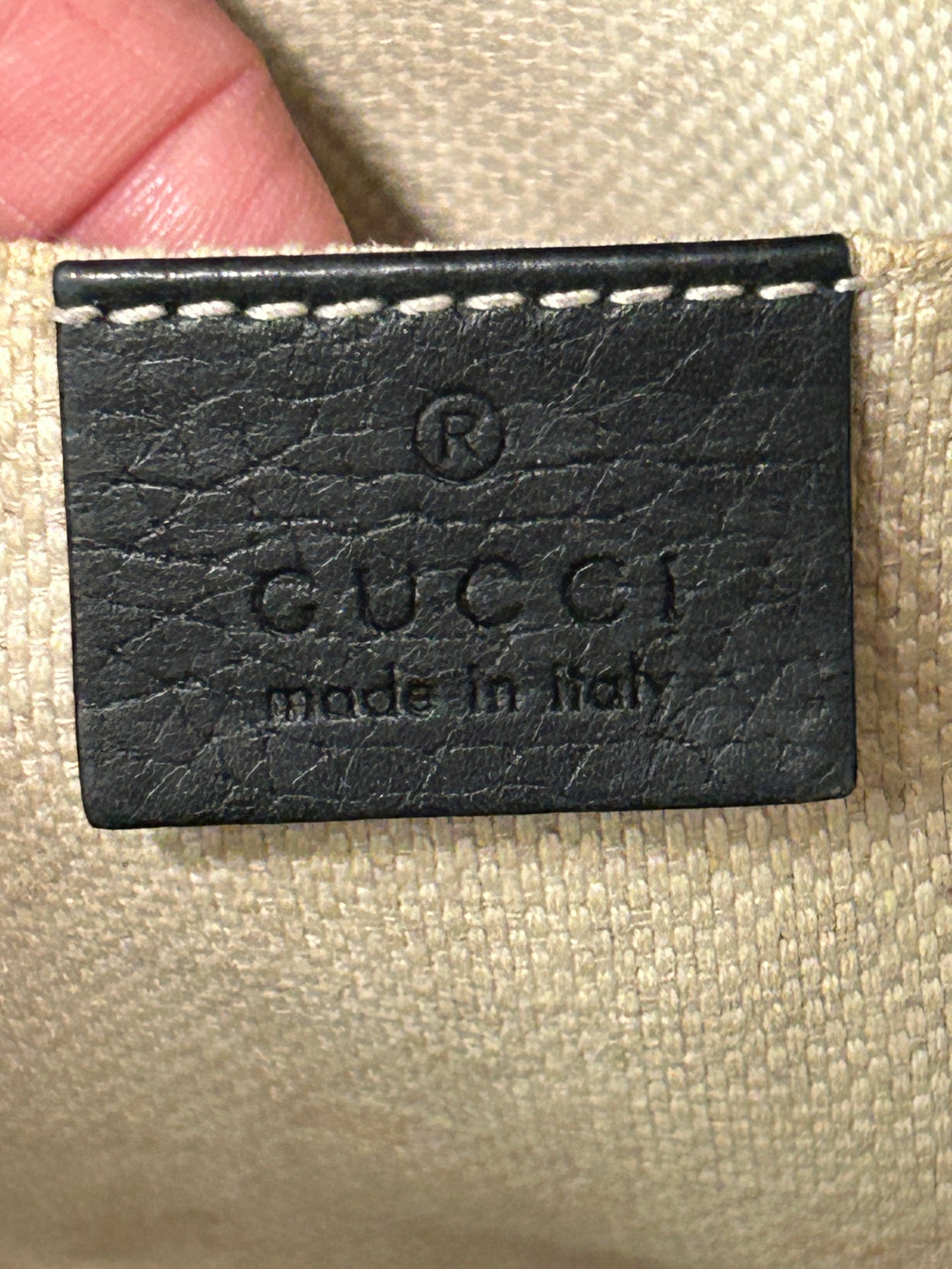 GUCCI Soho Disco Black Pebbled Camera Bag