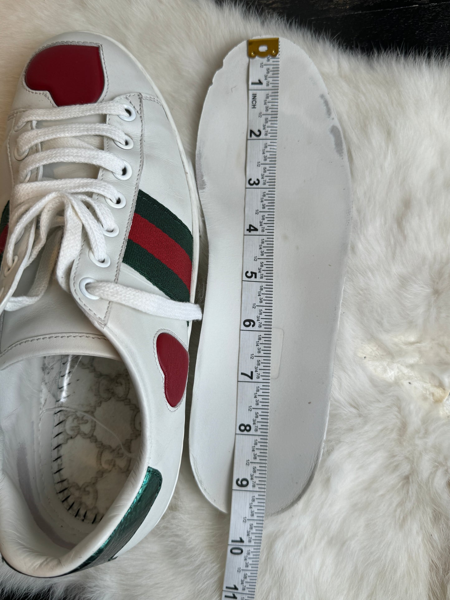 GUCCI Ace Hearts Sneakers 36EU