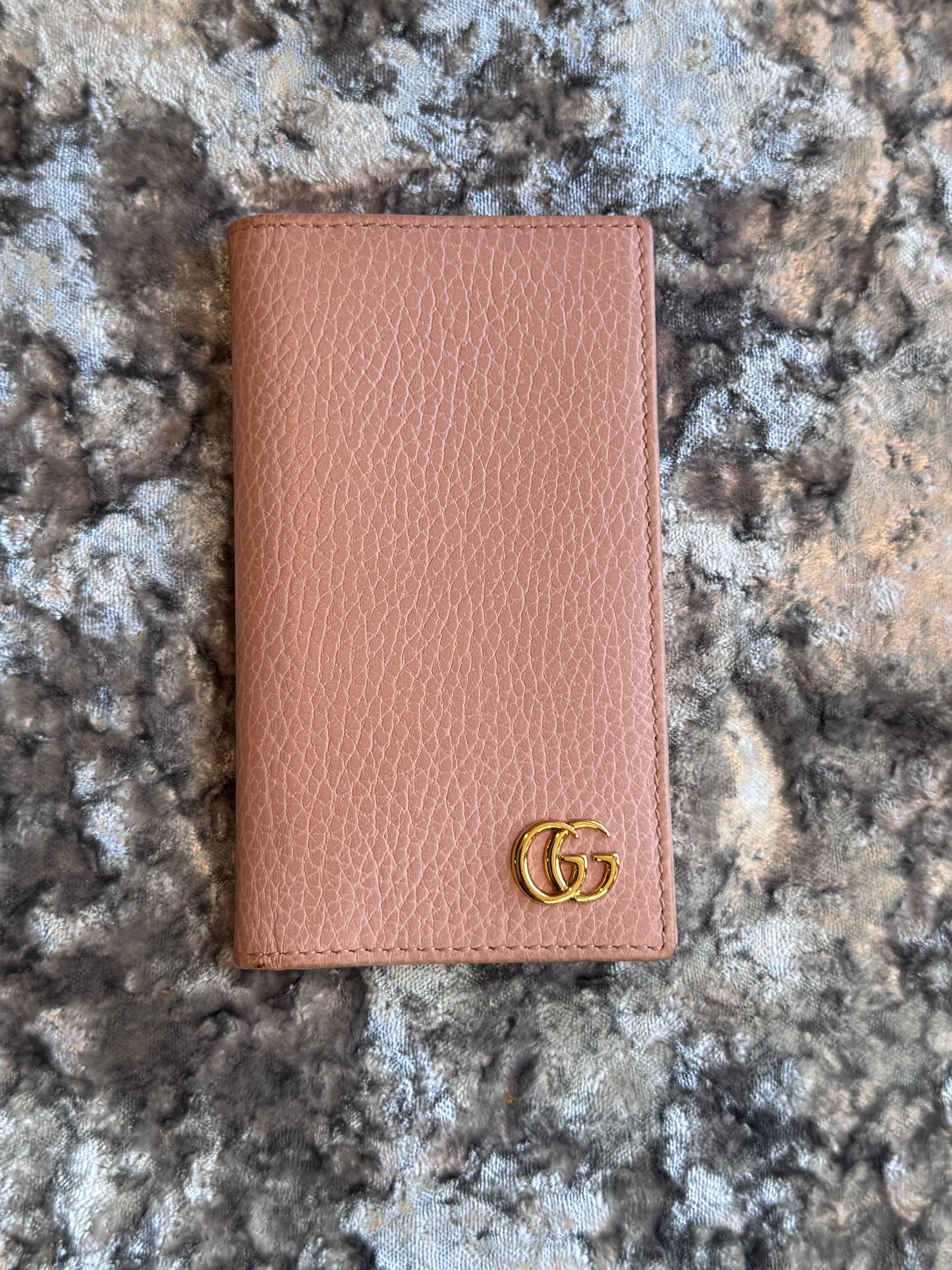 GUCCI GG Pebbled Leather Card Holder Lt Pink