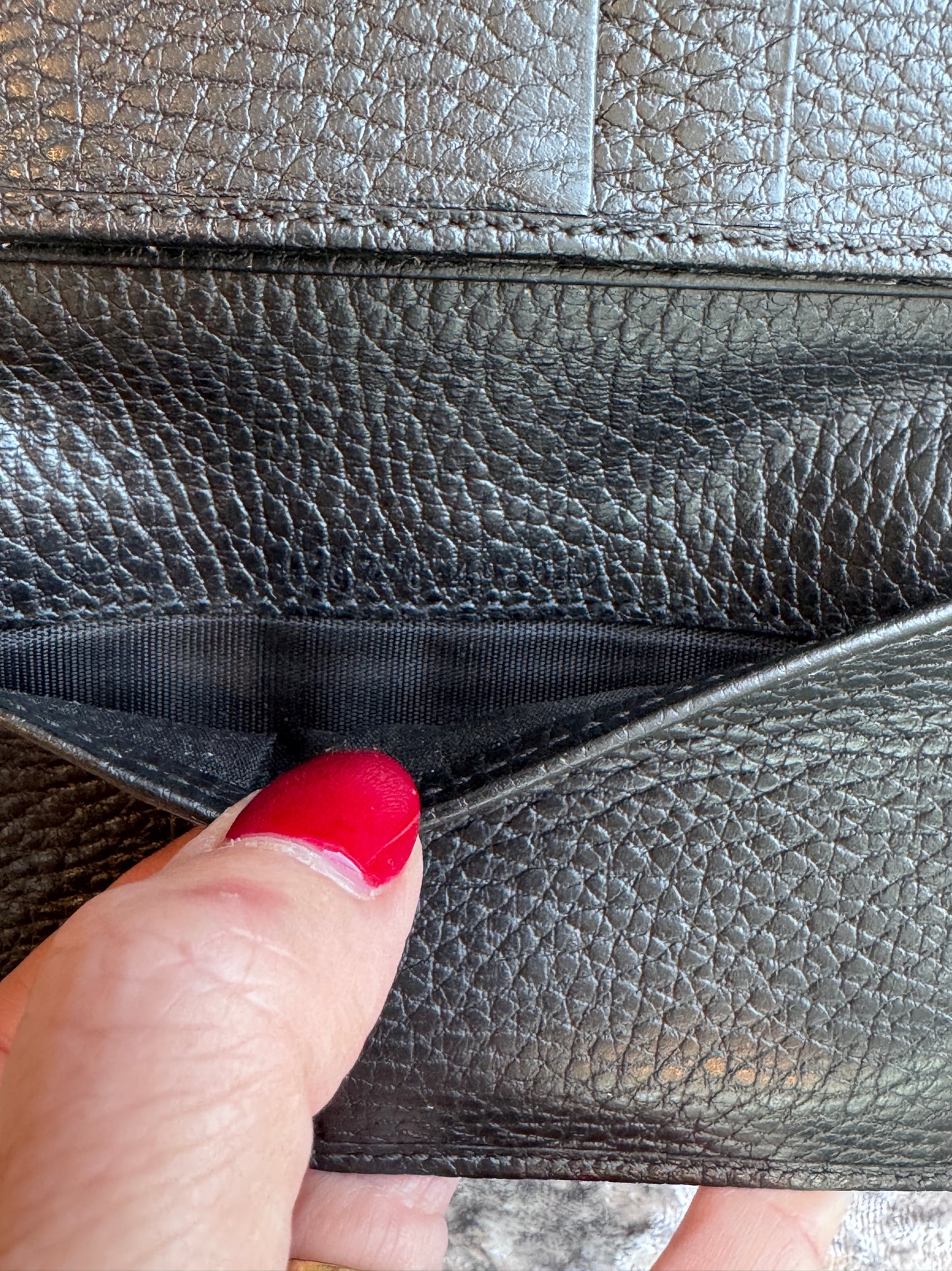 GUCCI GG Pebbled Leather Card Holder Black
