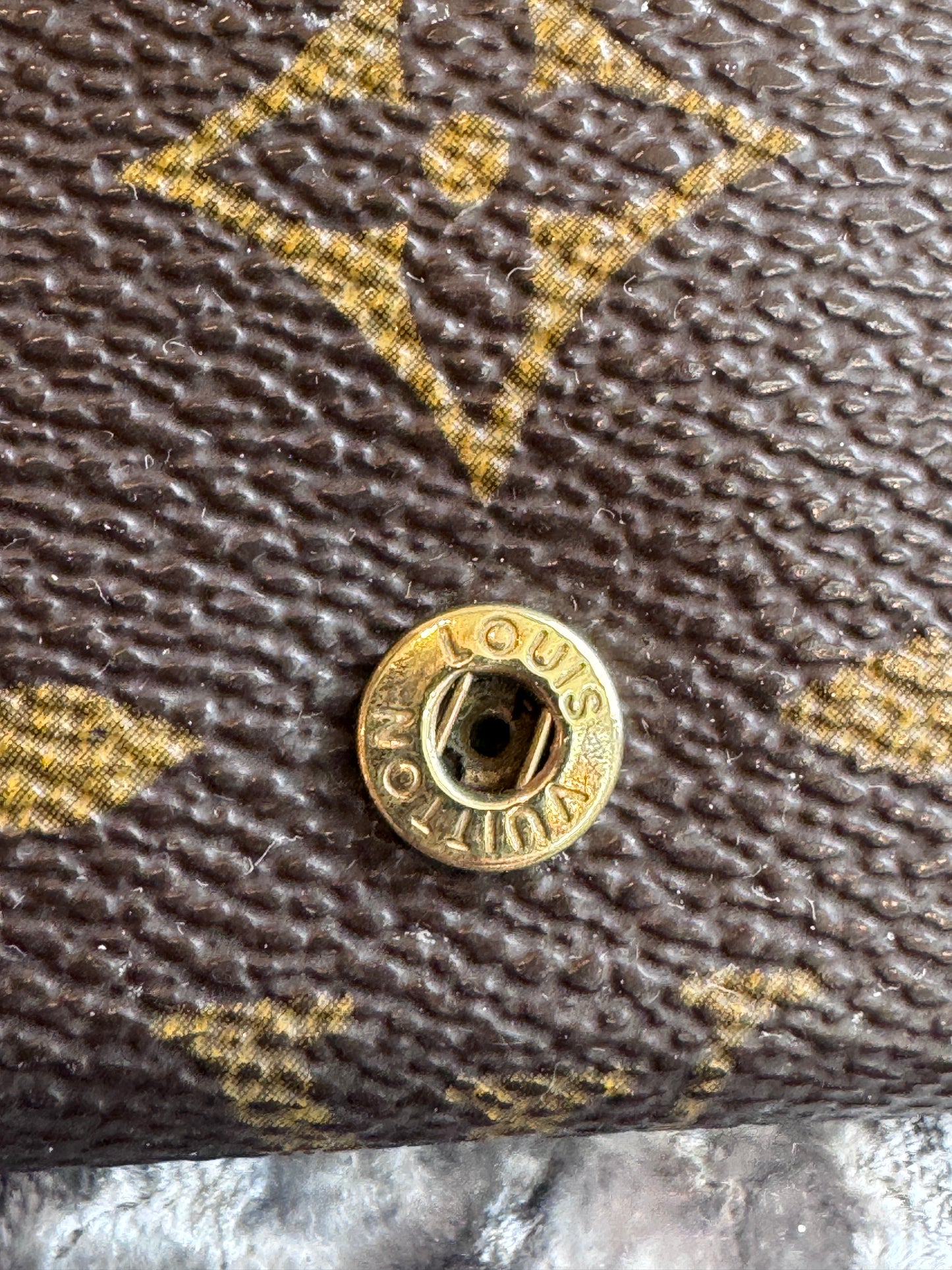 Louis Vuitton Monogram 4-Key Holder