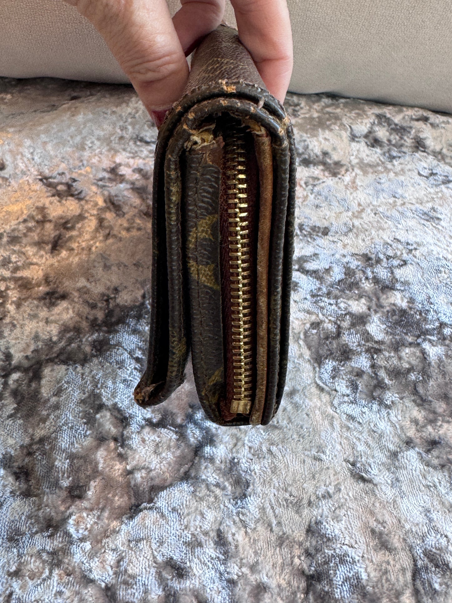 Louis Vuitton Monogram Porte-Monnaie Billets Trésor Compact Wallet