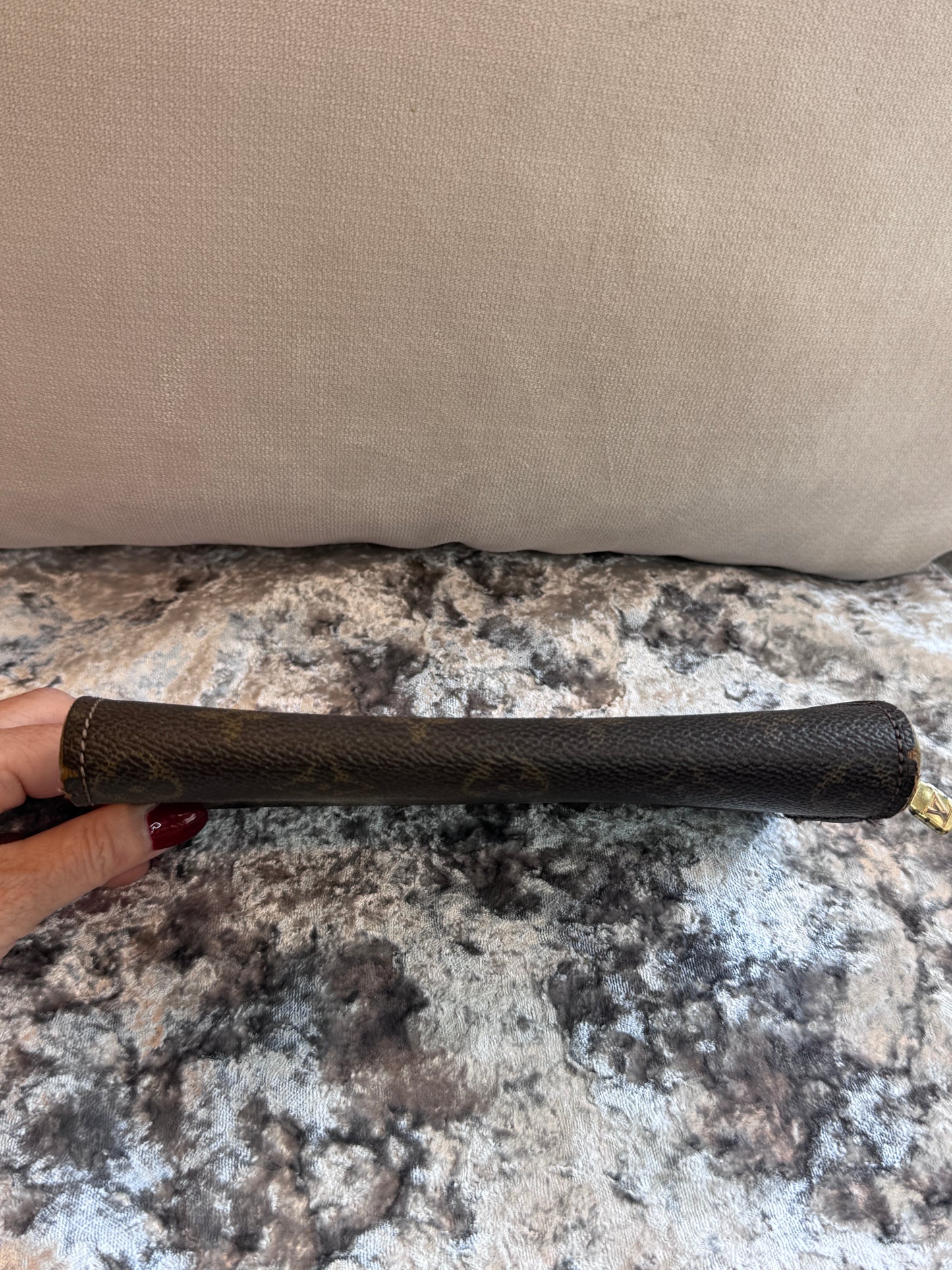 Louis Vuitton Pre-owned Monogram Vintage Sarah Long Wallet