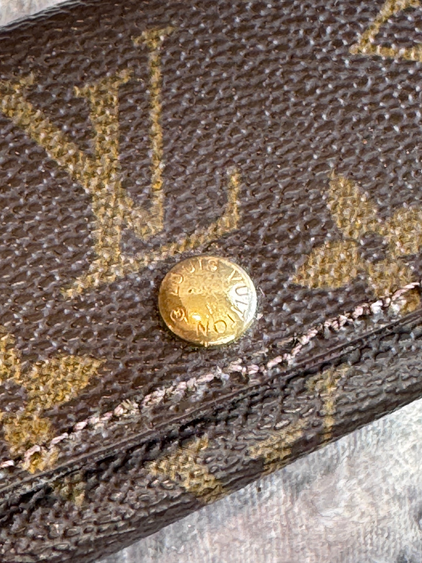 Louis Vuitton Monogram 4-Key Holder