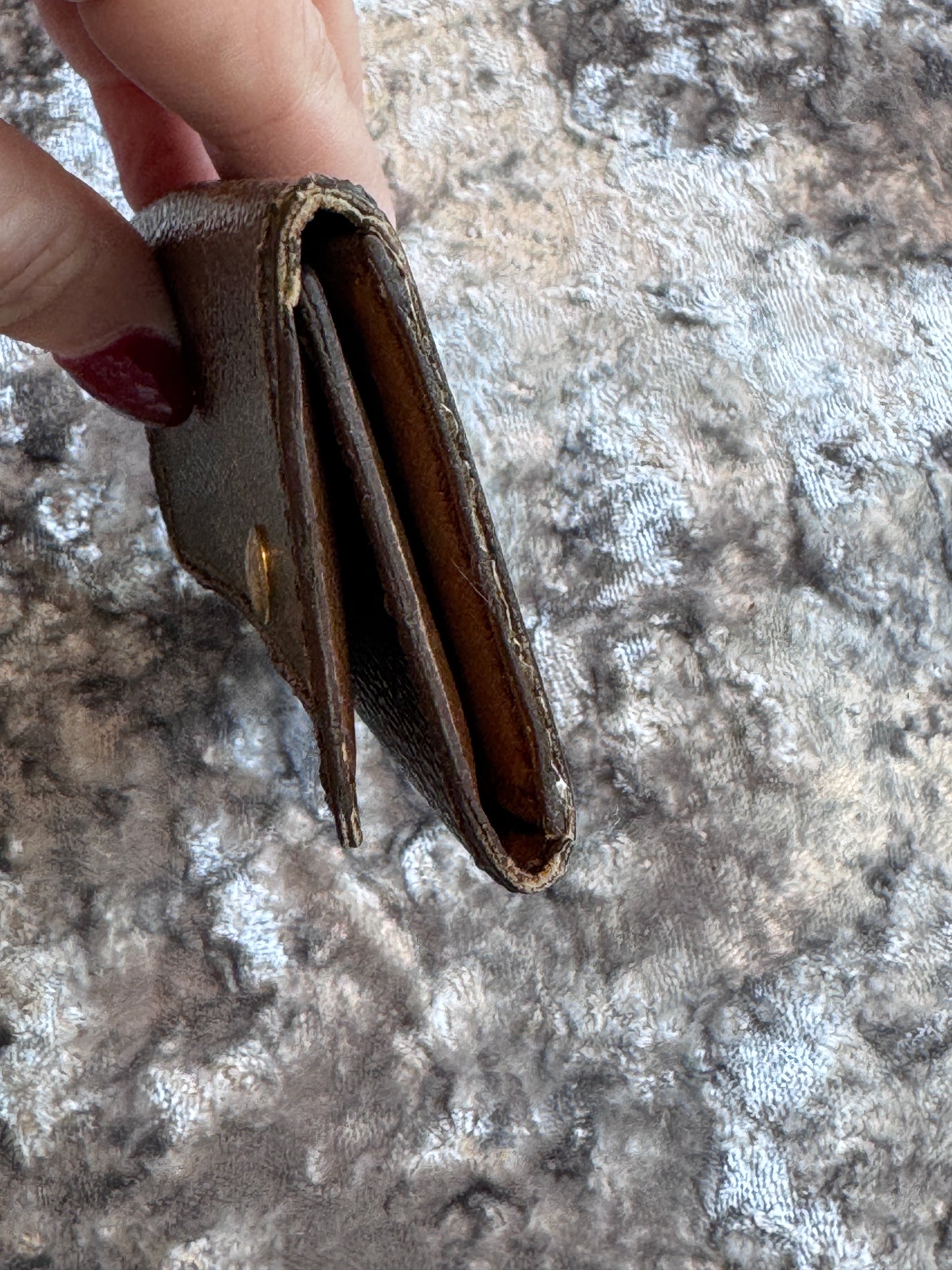 Louis Vuitton Monogram 4-Key Holder