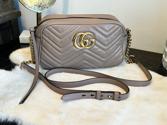 GUCCI Blush Leather GG Marmont Small Camera Bag