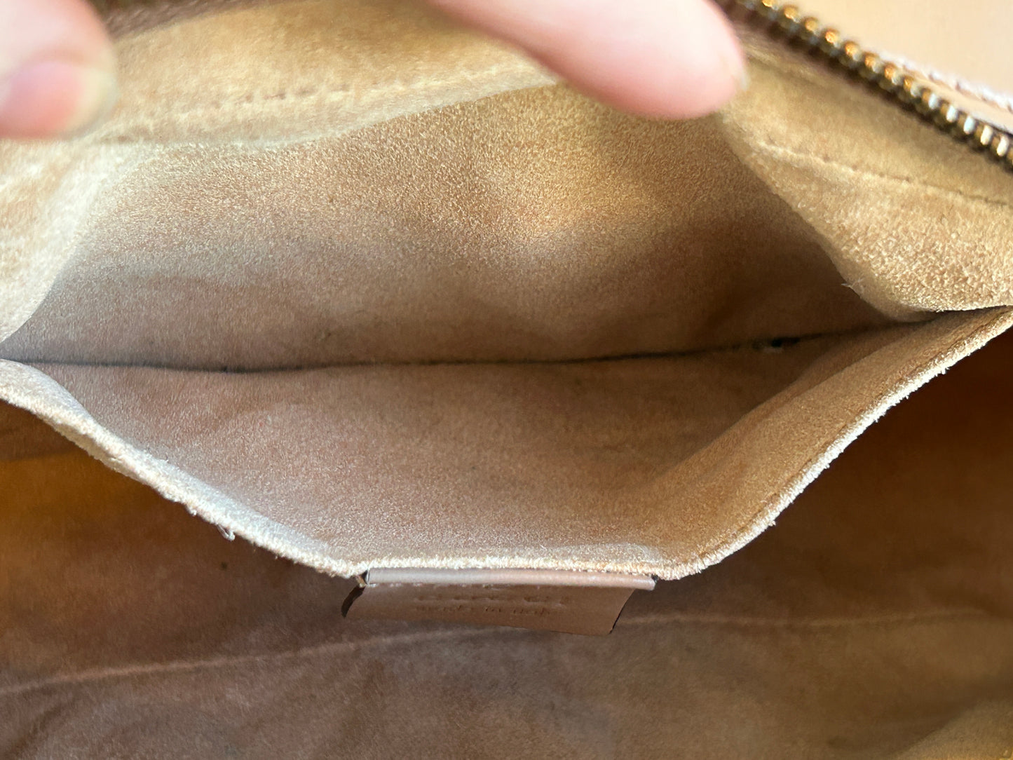GUCCI Blush Leather GG Marmont Small Camera Bag