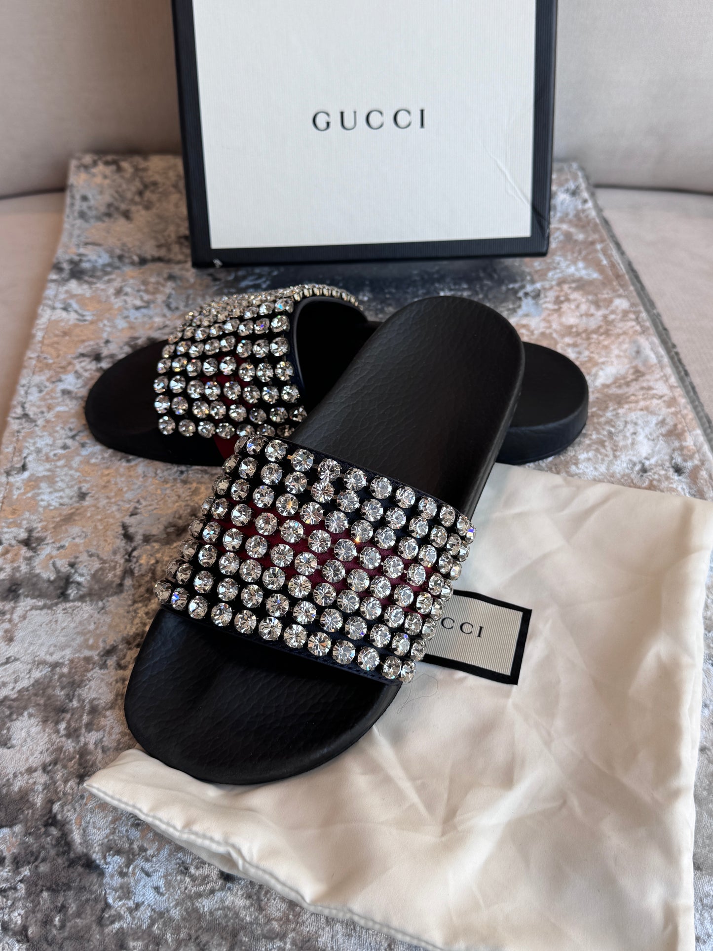 Excellent!! GUCCI Leather Crystal Pursuit Navy/Red Women's Slides 38EU
