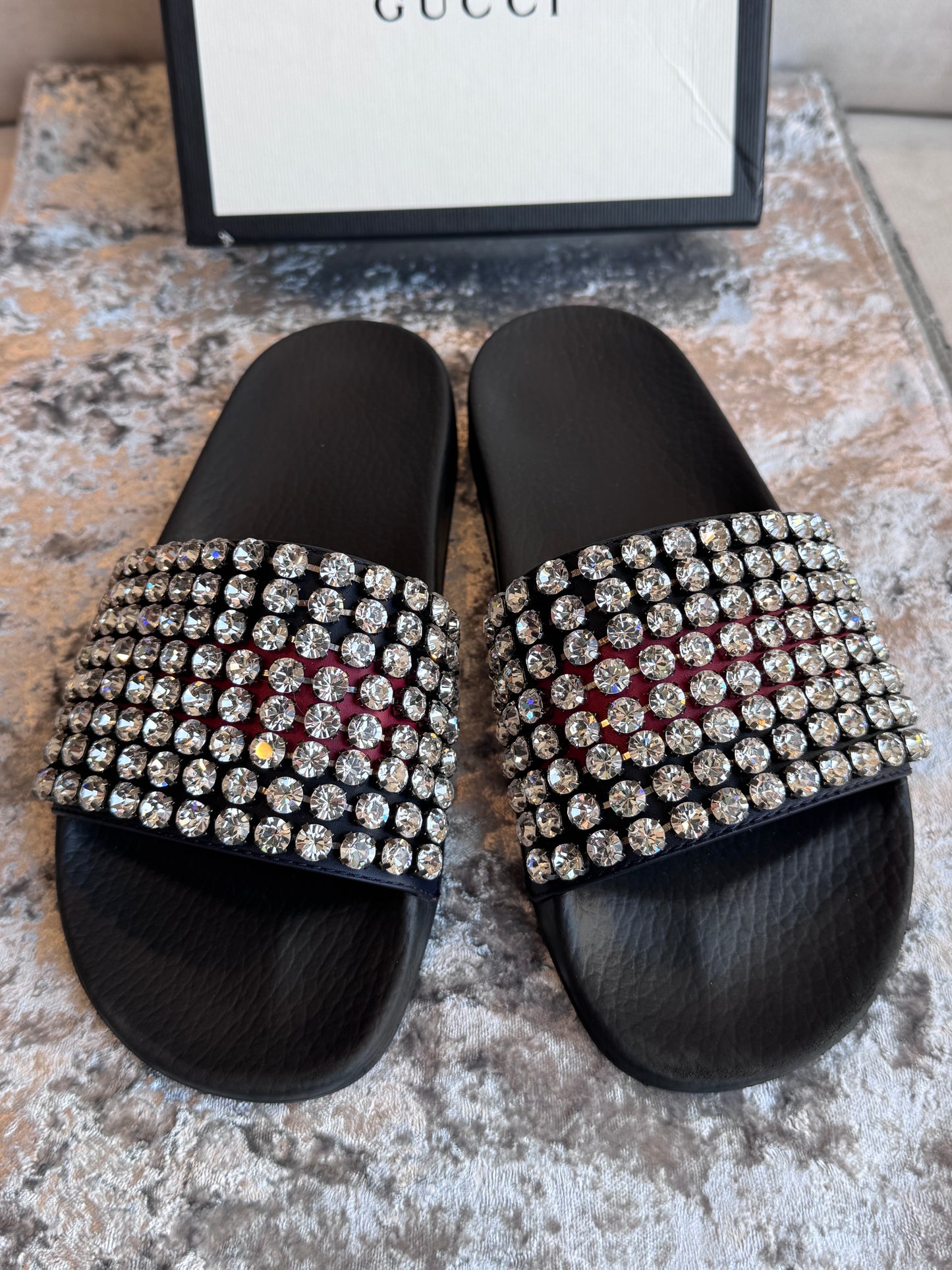 Excellent!! GUCCI Leather Crystal Pursuit Navy/Red Women's Slides 38EU
