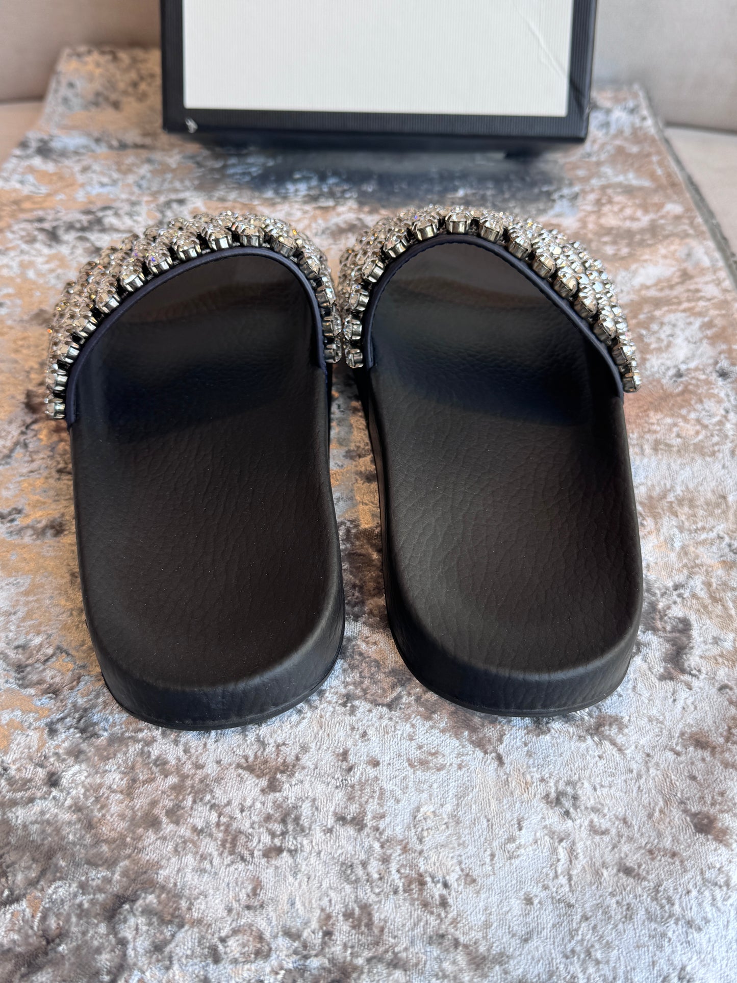 Excellent!! GUCCI Leather Crystal Pursuit Navy/Red Women's Slides 38EU