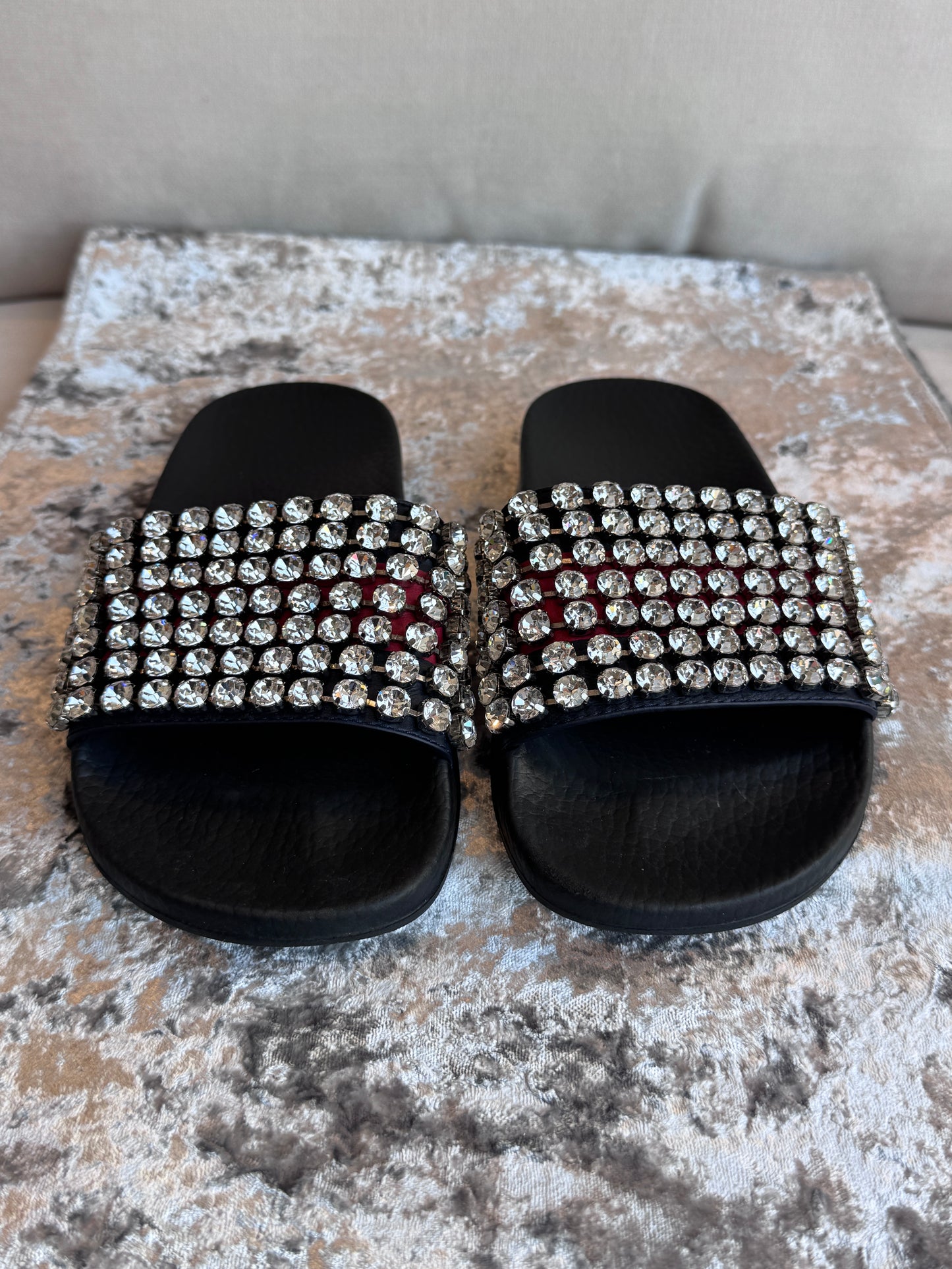 Excellent!! GUCCI Leather Crystal Pursuit Navy/Red Women's Slides 36EU