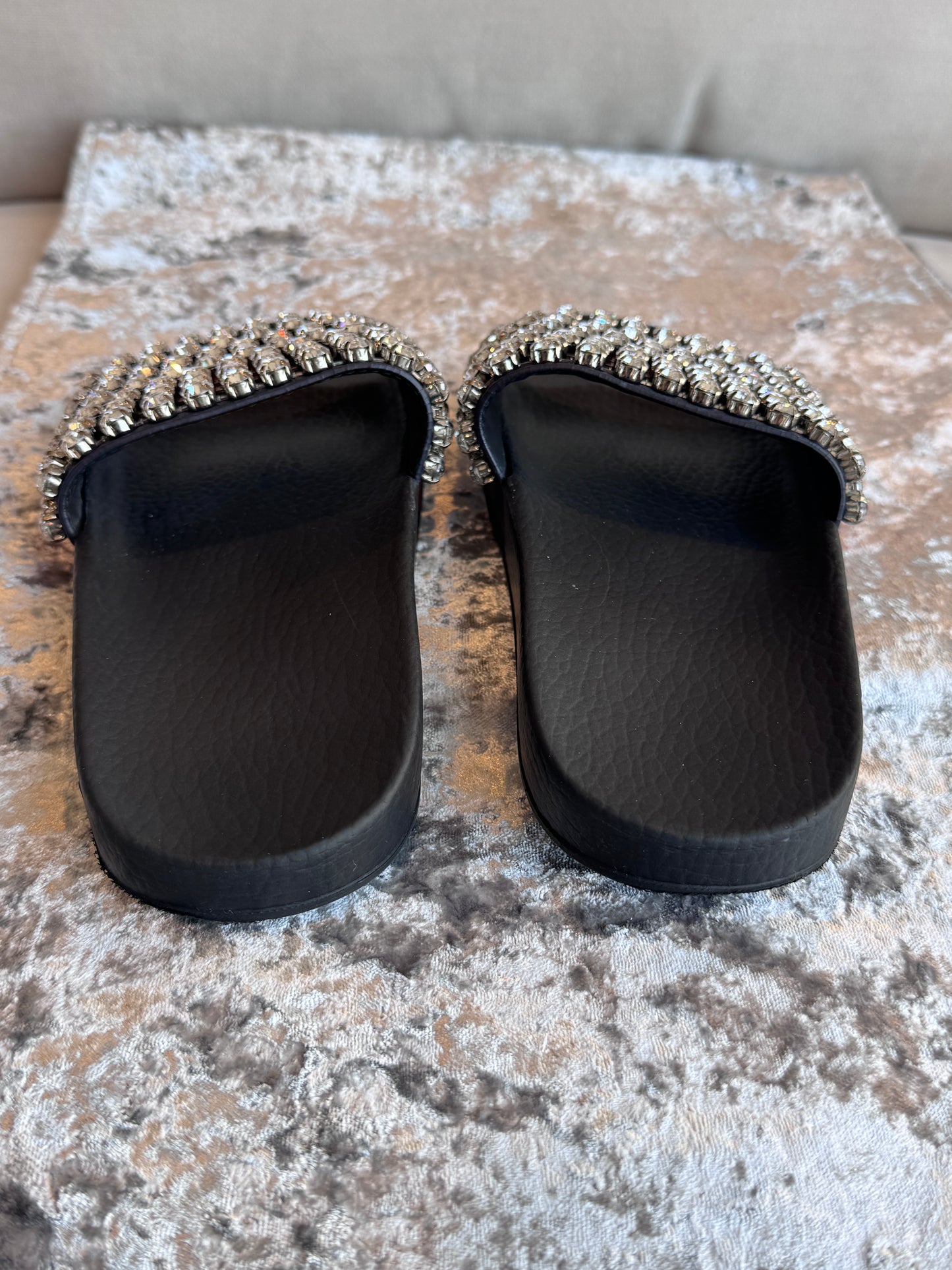 Excellent!! GUCCI Leather Crystal Pursuit Navy/Red Women's Slides 36EU