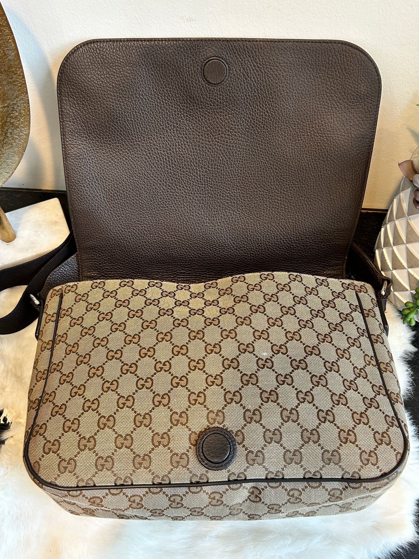 GUCCI Canvas Large Messenger Brown Bag