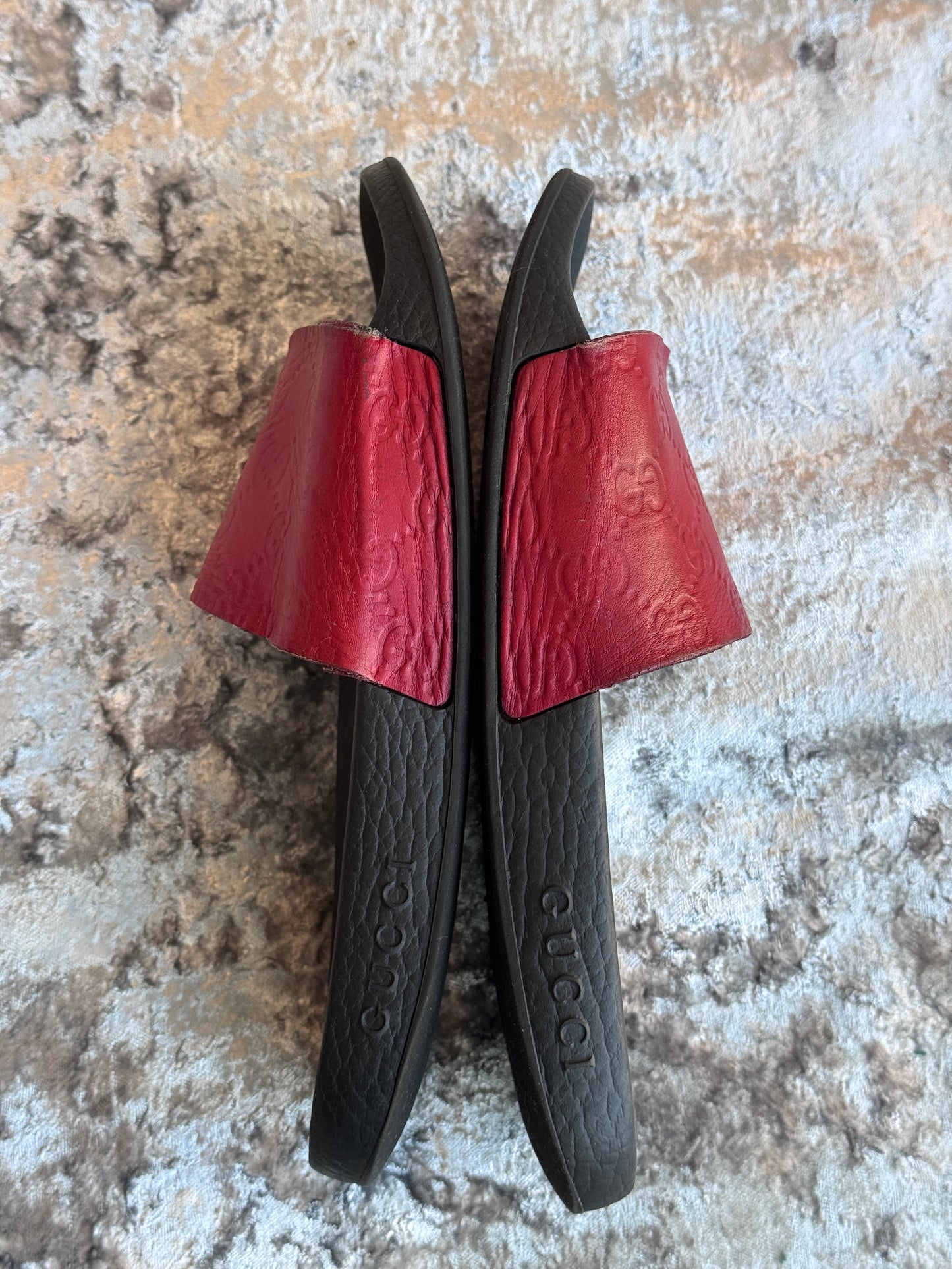 GUCCI Guccissima Leather Womens Slides Red 38EU