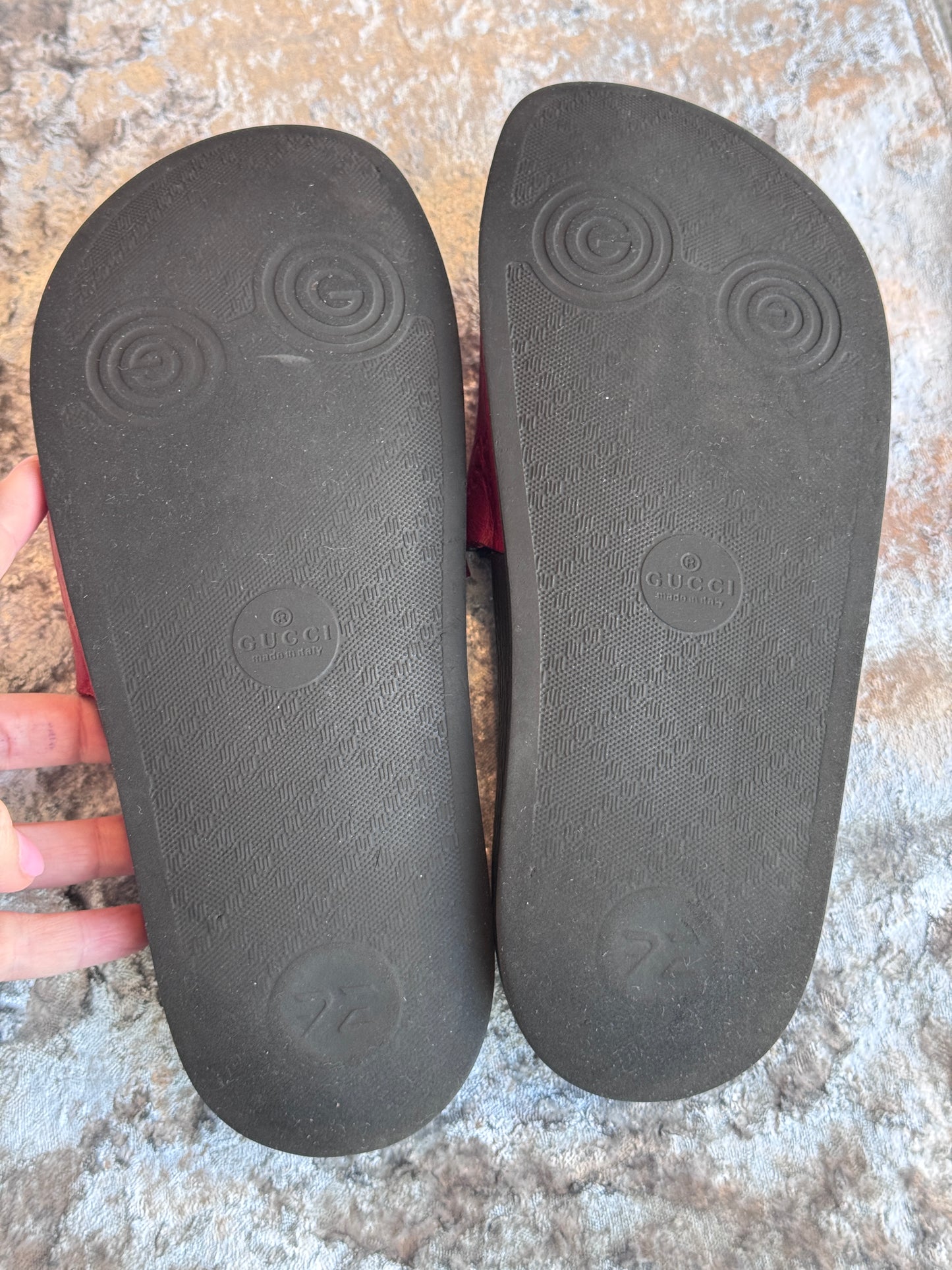 GUCCI Guccissima Leather Womens Slides Red 38EU