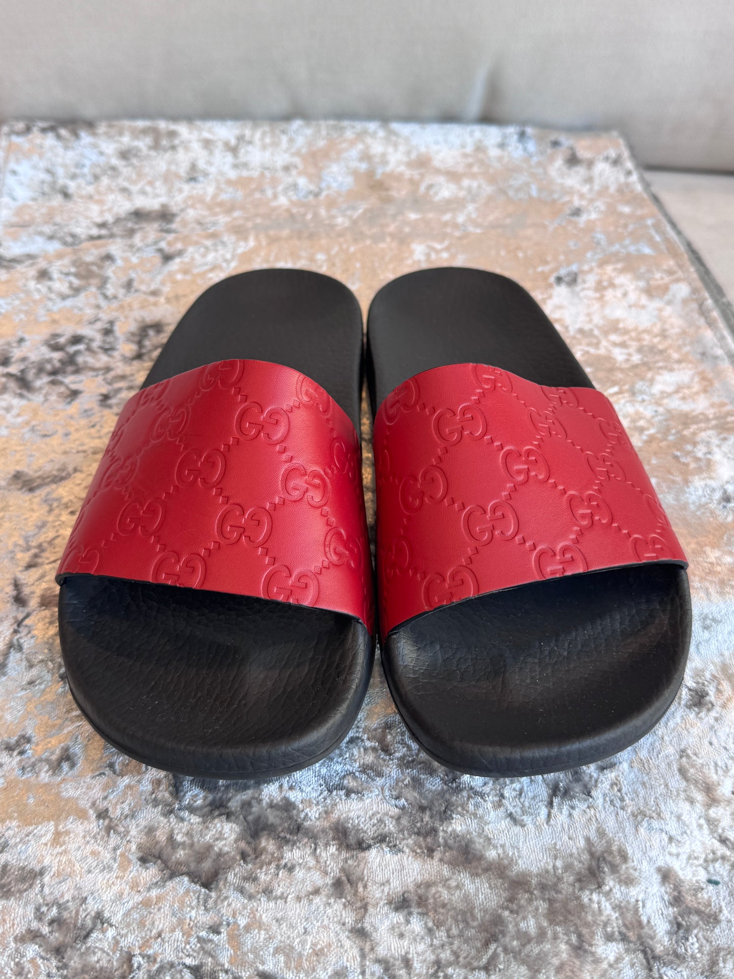 GUCCI Guccissima Leather Womens Slides Red 37EU