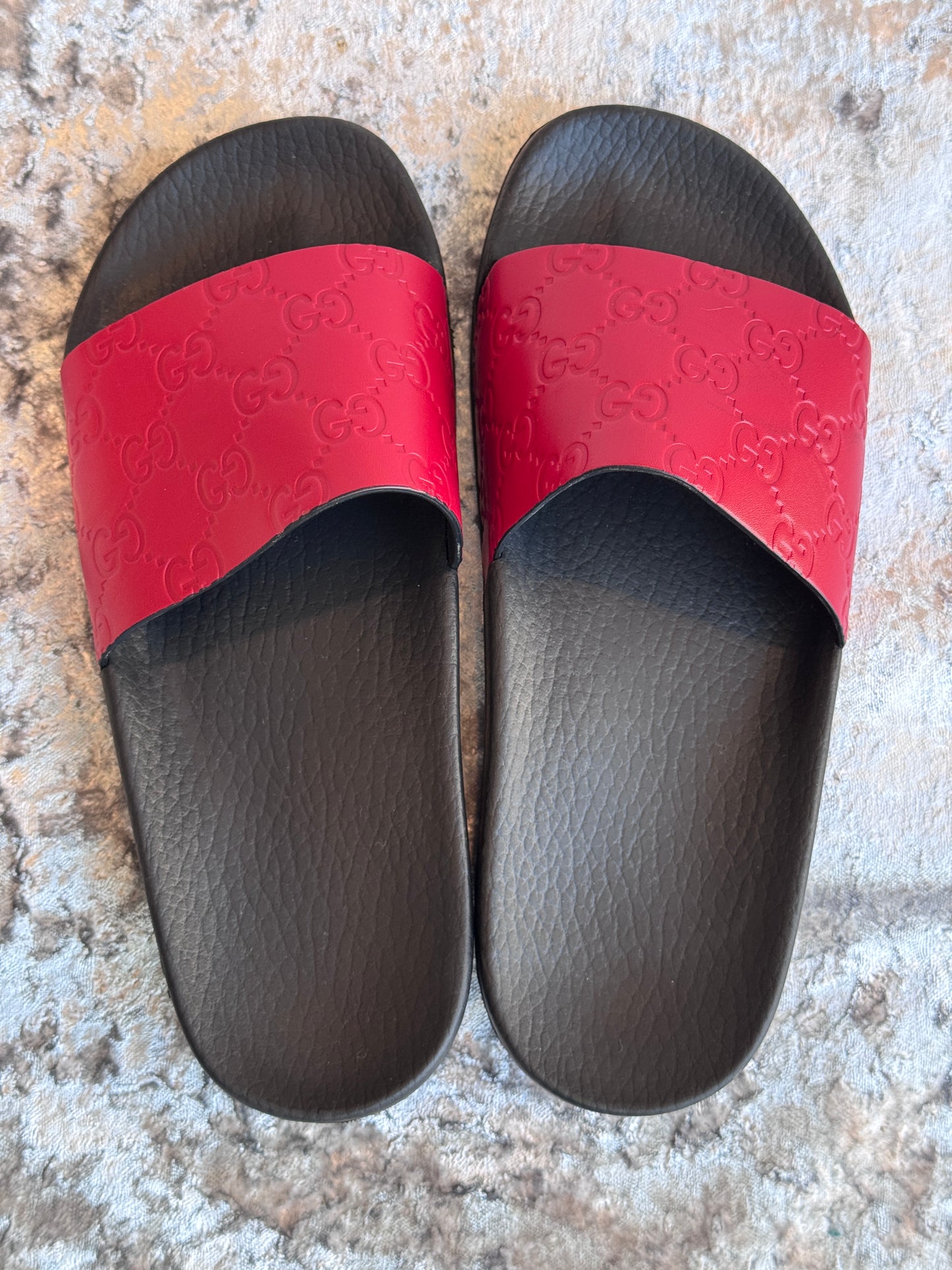 GUCCI Guccissima Leather Womens Slides Red 37EU
